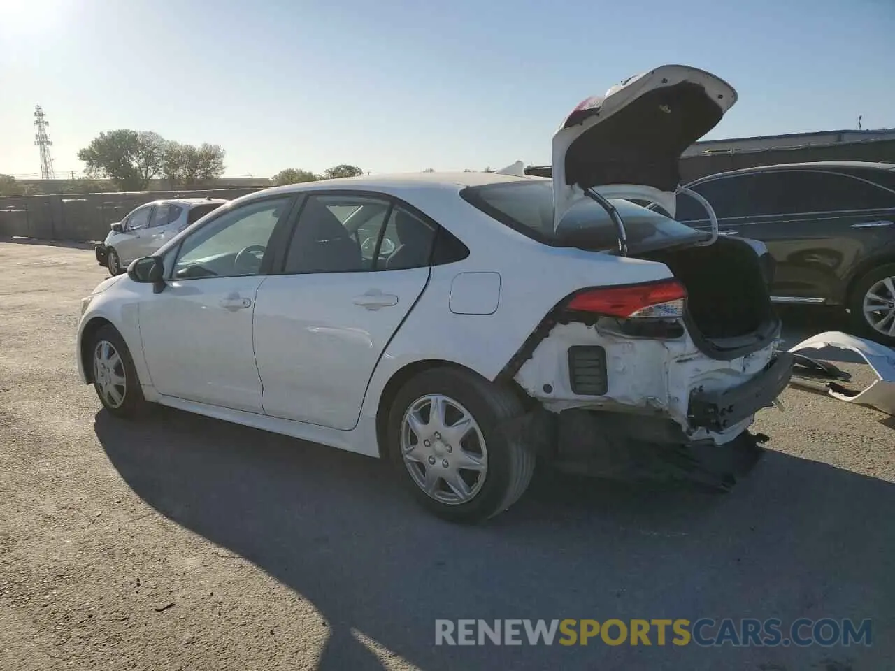 2 Photograph of a damaged car 5YFEPRAE6LP101943 TOYOTA COROLLA 2020