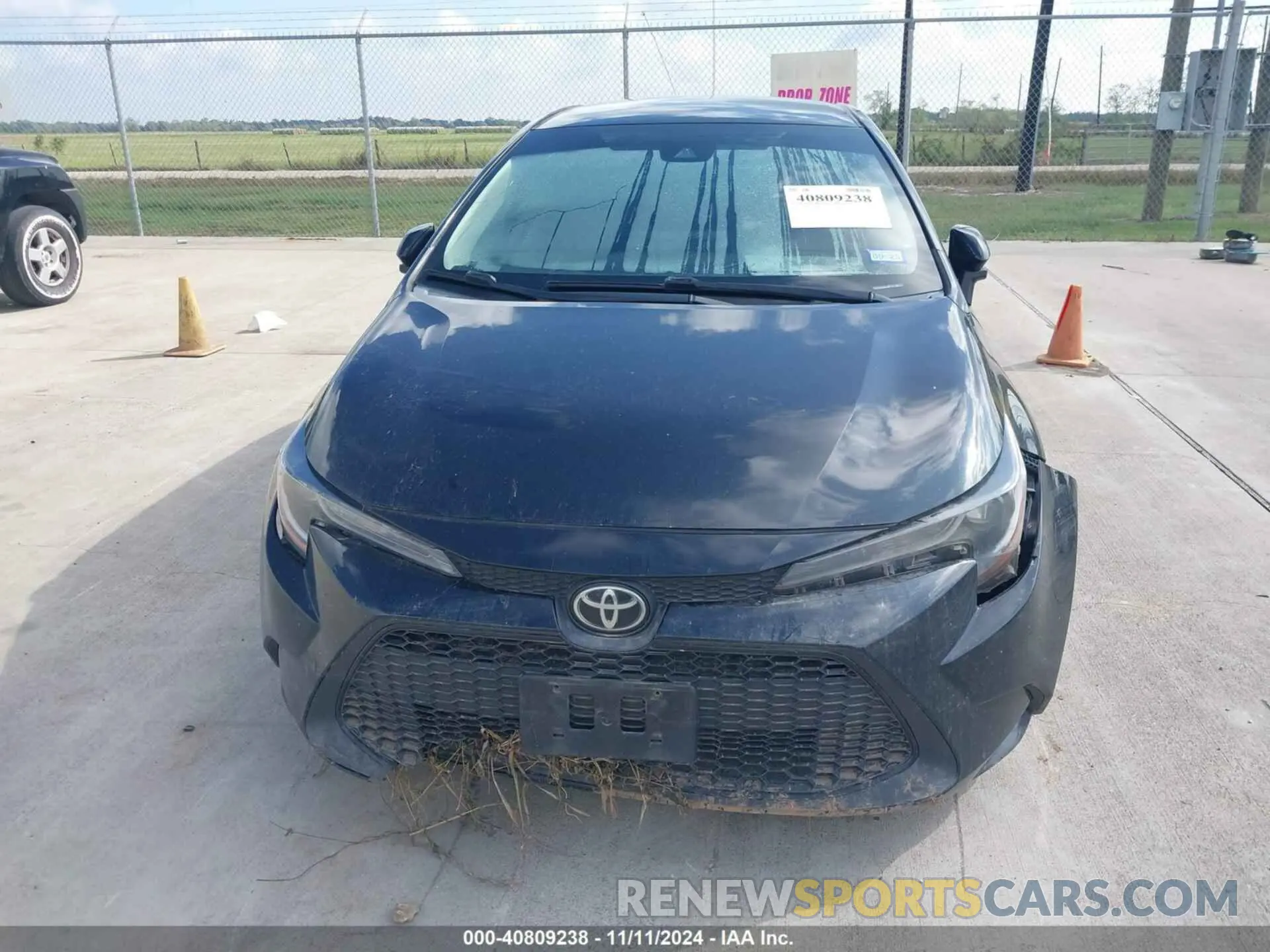 12 Photograph of a damaged car 5YFEPRAE6LP104860 TOYOTA COROLLA 2020