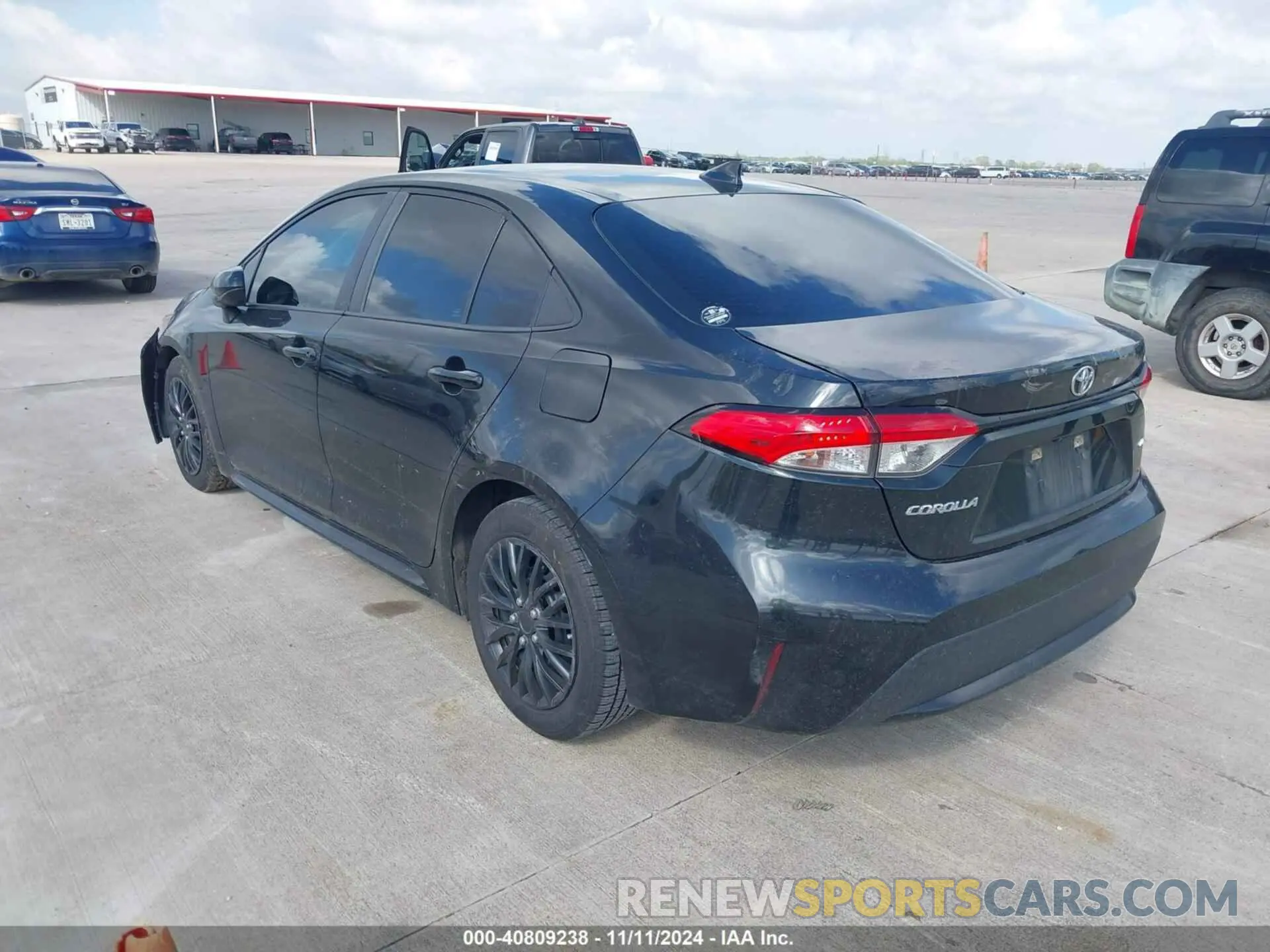 3 Photograph of a damaged car 5YFEPRAE6LP104860 TOYOTA COROLLA 2020