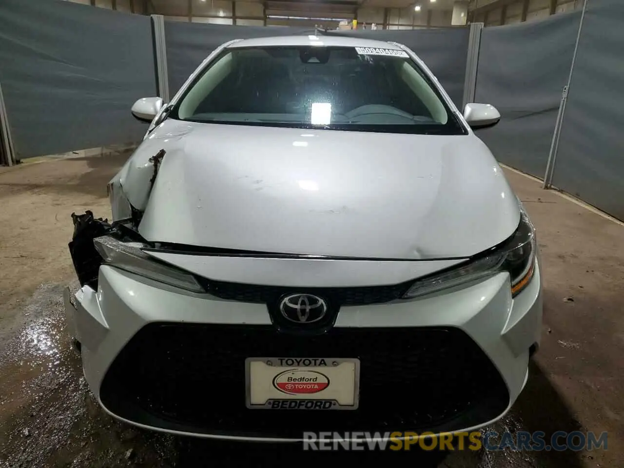 5 Photograph of a damaged car 5YFEPRAE6LP109024 TOYOTA COROLLA 2020