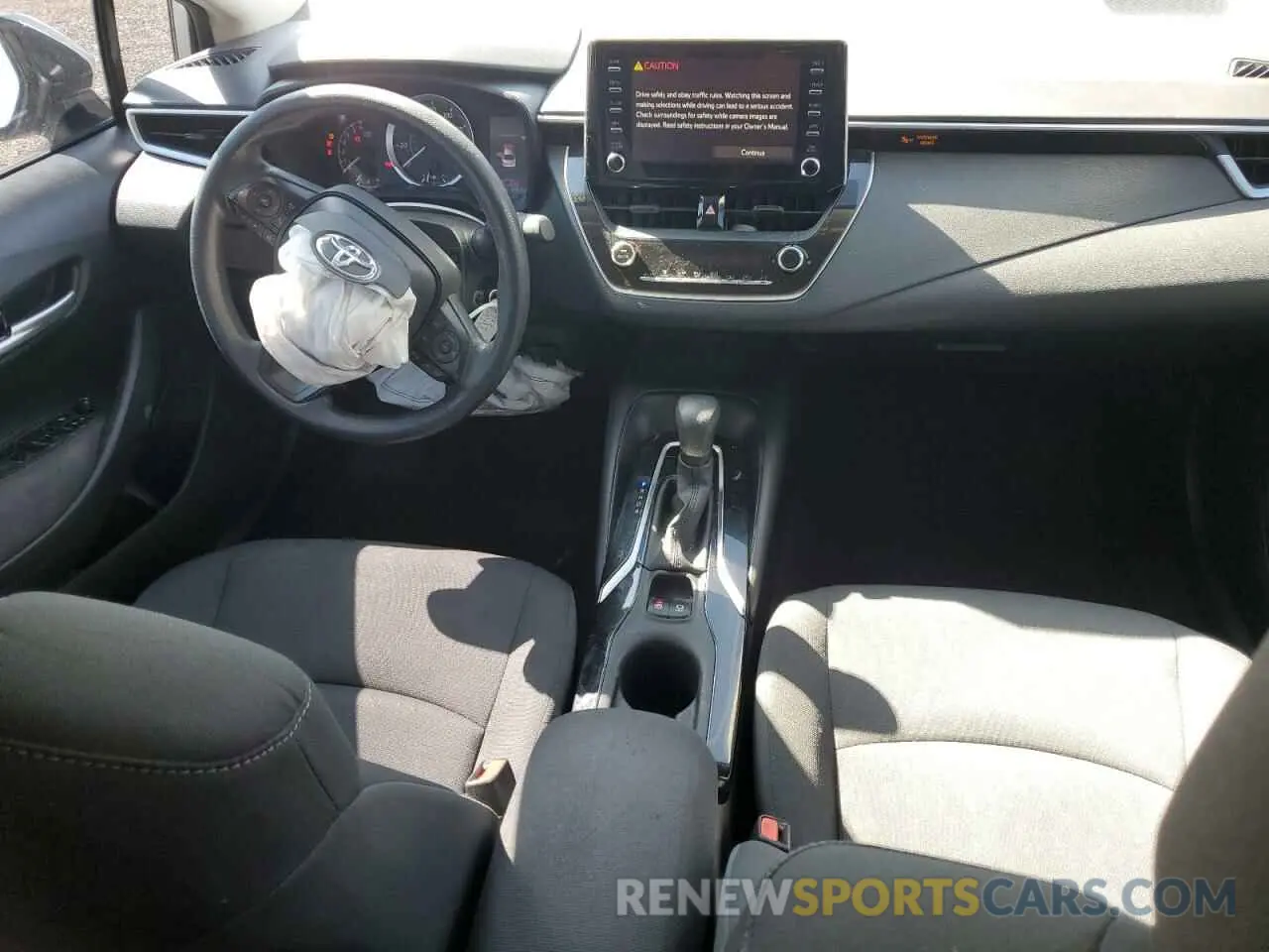 8 Photograph of a damaged car 5YFEPRAE6LP109024 TOYOTA COROLLA 2020