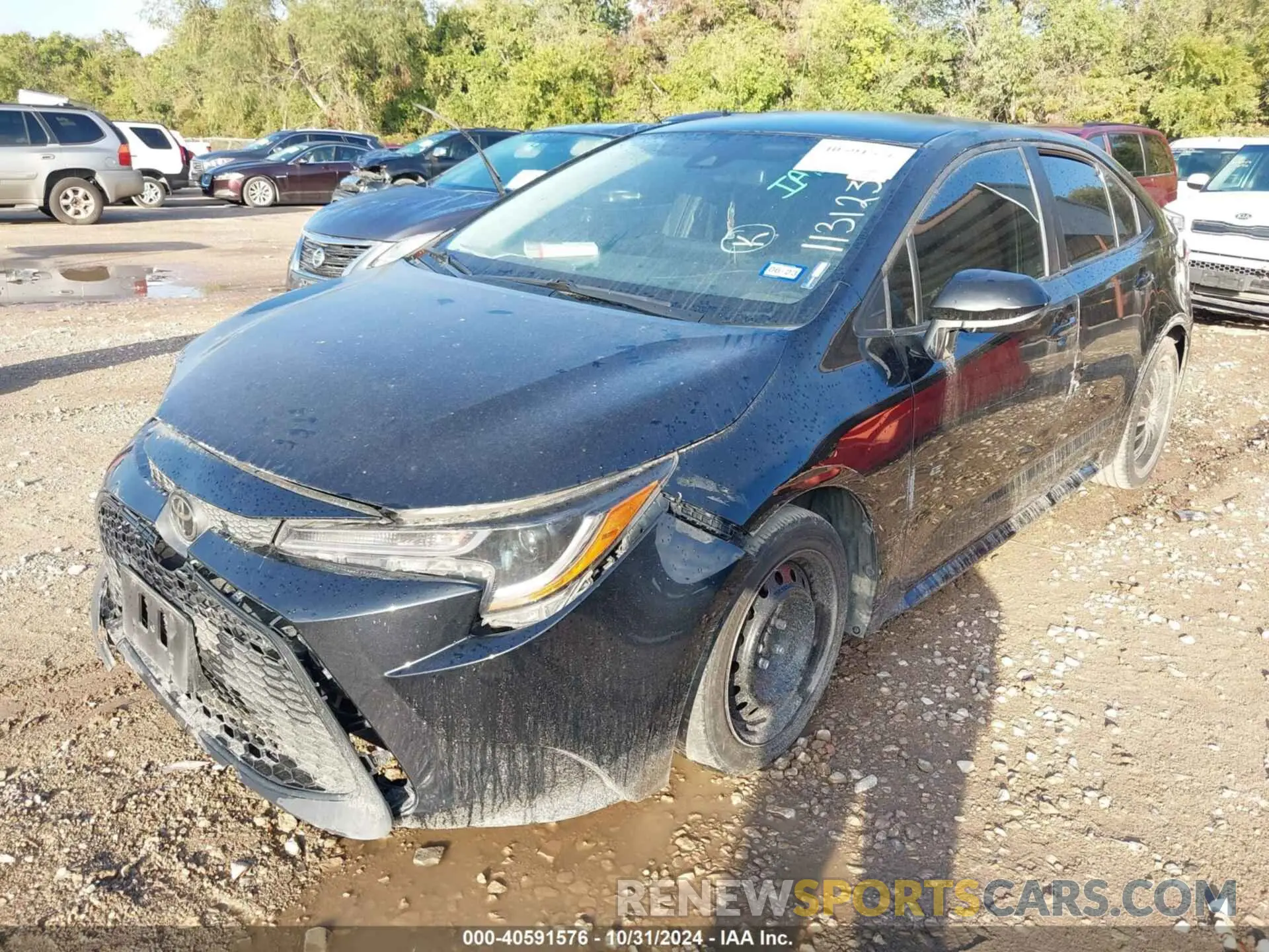 2 Photograph of a damaged car 5YFEPRAE6LP113123 TOYOTA COROLLA 2020