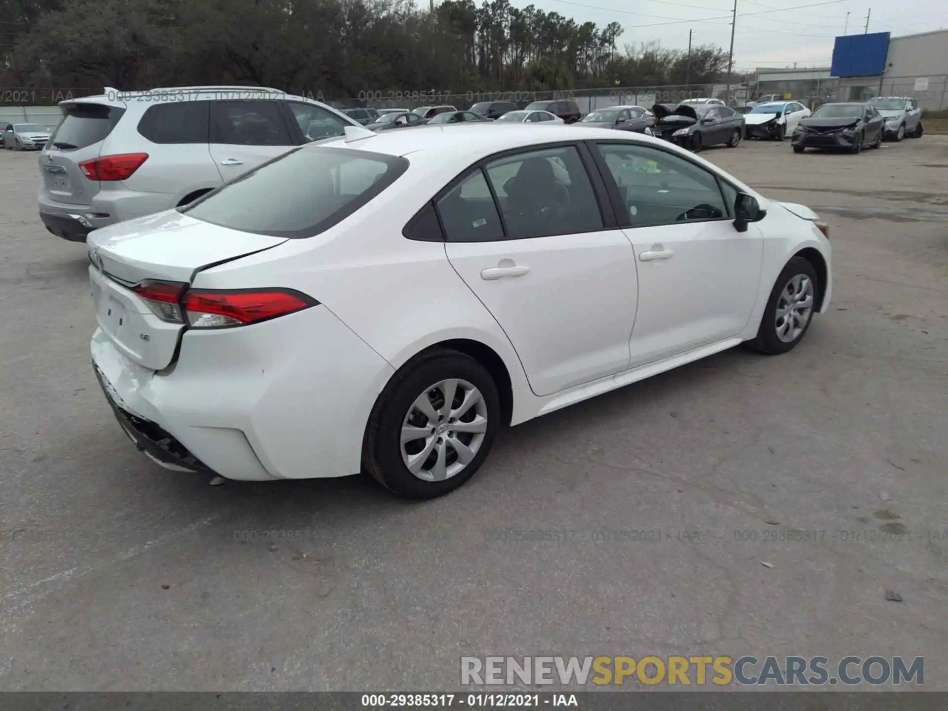 4 Photograph of a damaged car 5YFEPRAE6LP117981 TOYOTA COROLLA 2020