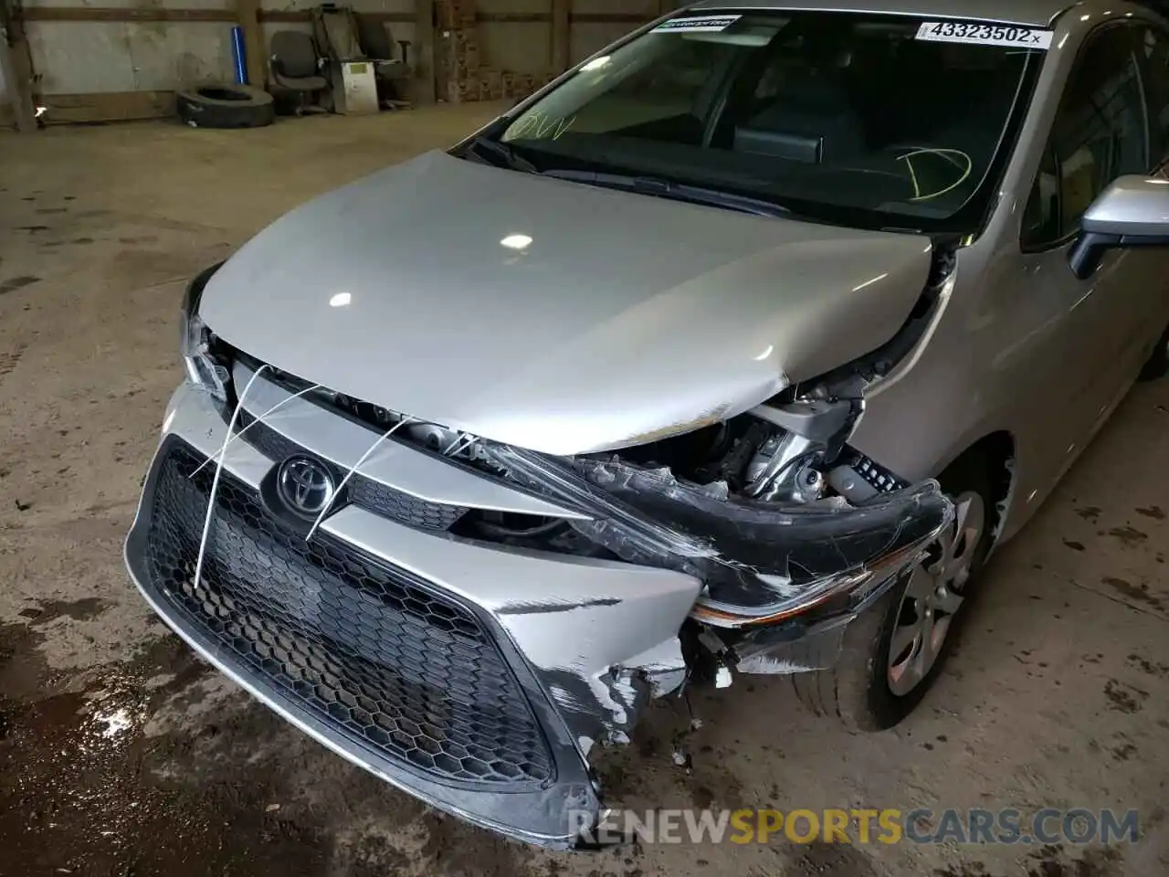 9 Photograph of a damaged car 5YFEPRAE6LP118791 TOYOTA COROLLA 2020