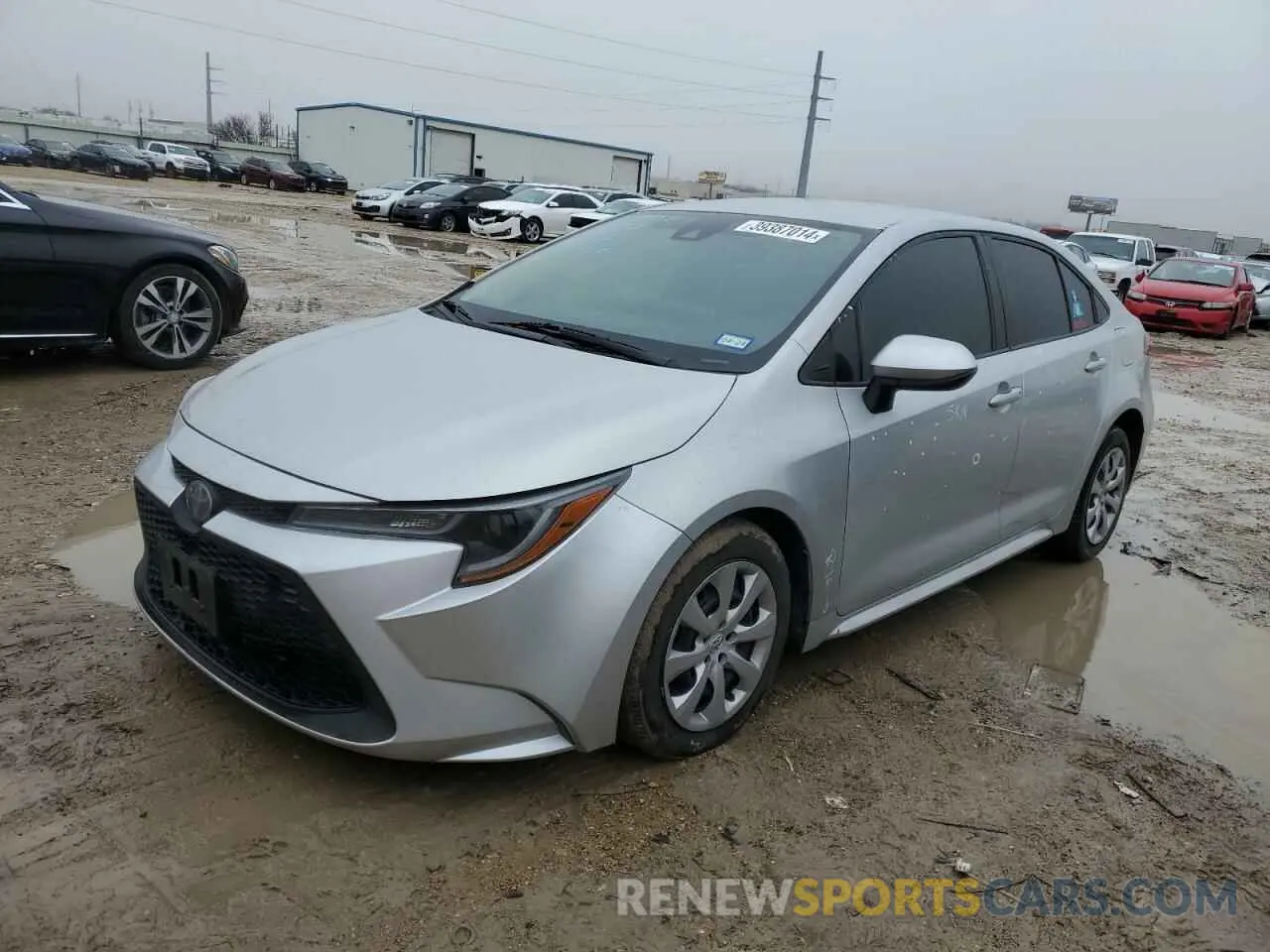 1 Photograph of a damaged car 5YFEPRAE6LP123912 TOYOTA COROLLA 2020
