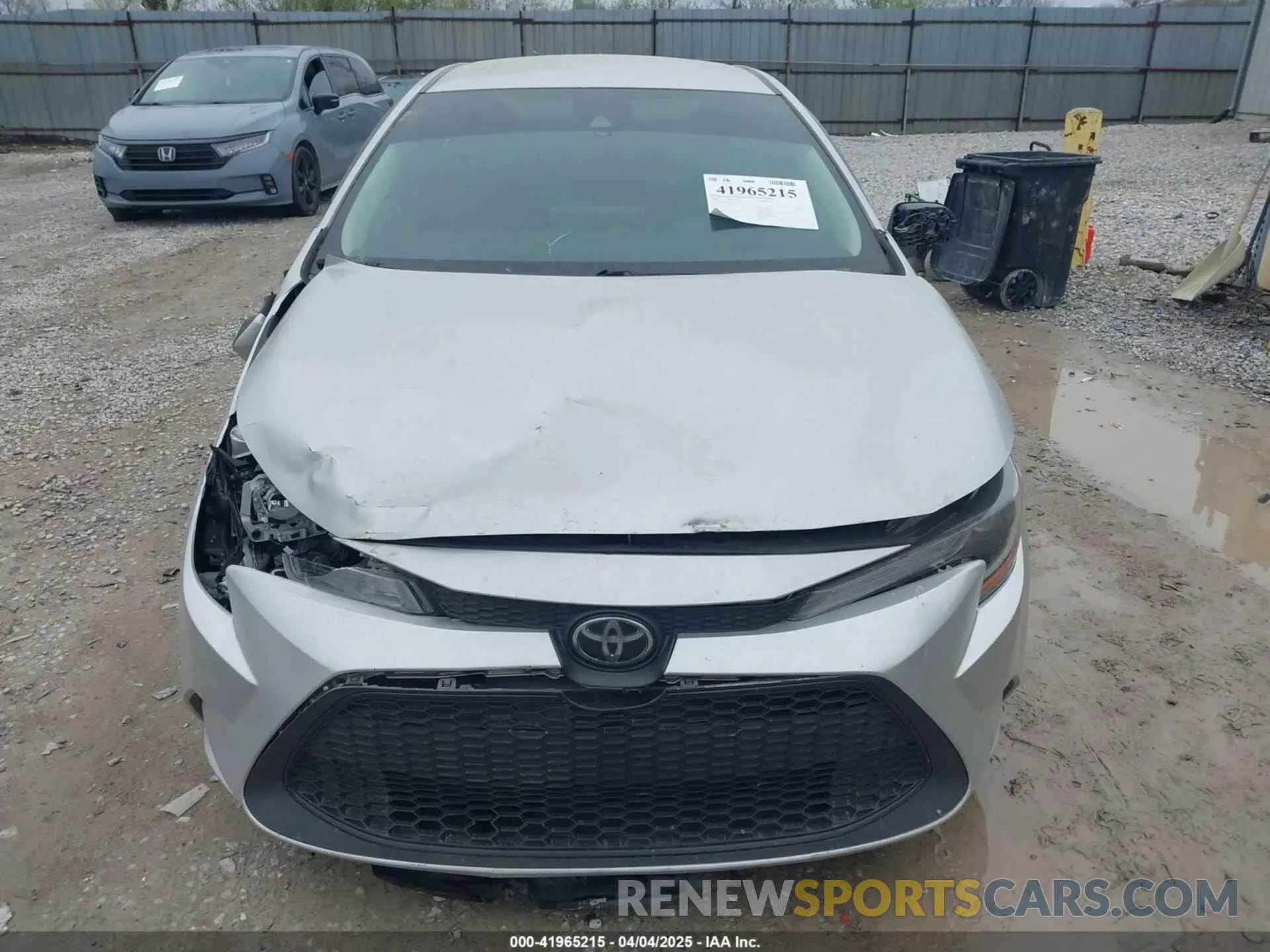 6 Photograph of a damaged car 5YFEPRAE6LP127409 TOYOTA COROLLA 2020