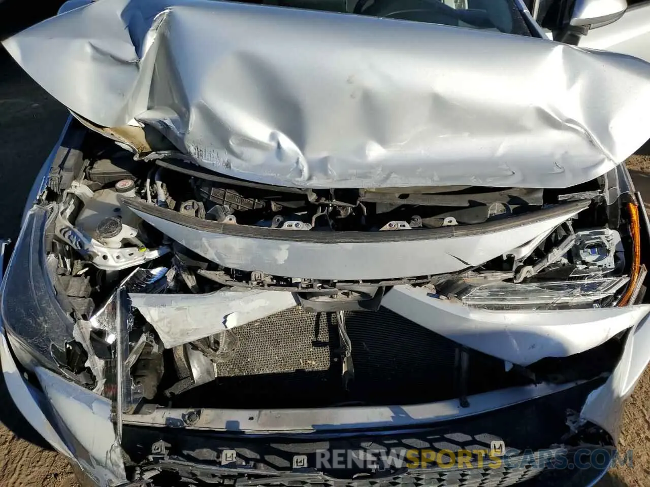 11 Photograph of a damaged car 5YFEPRAE7LP006209 TOYOTA COROLLA 2020