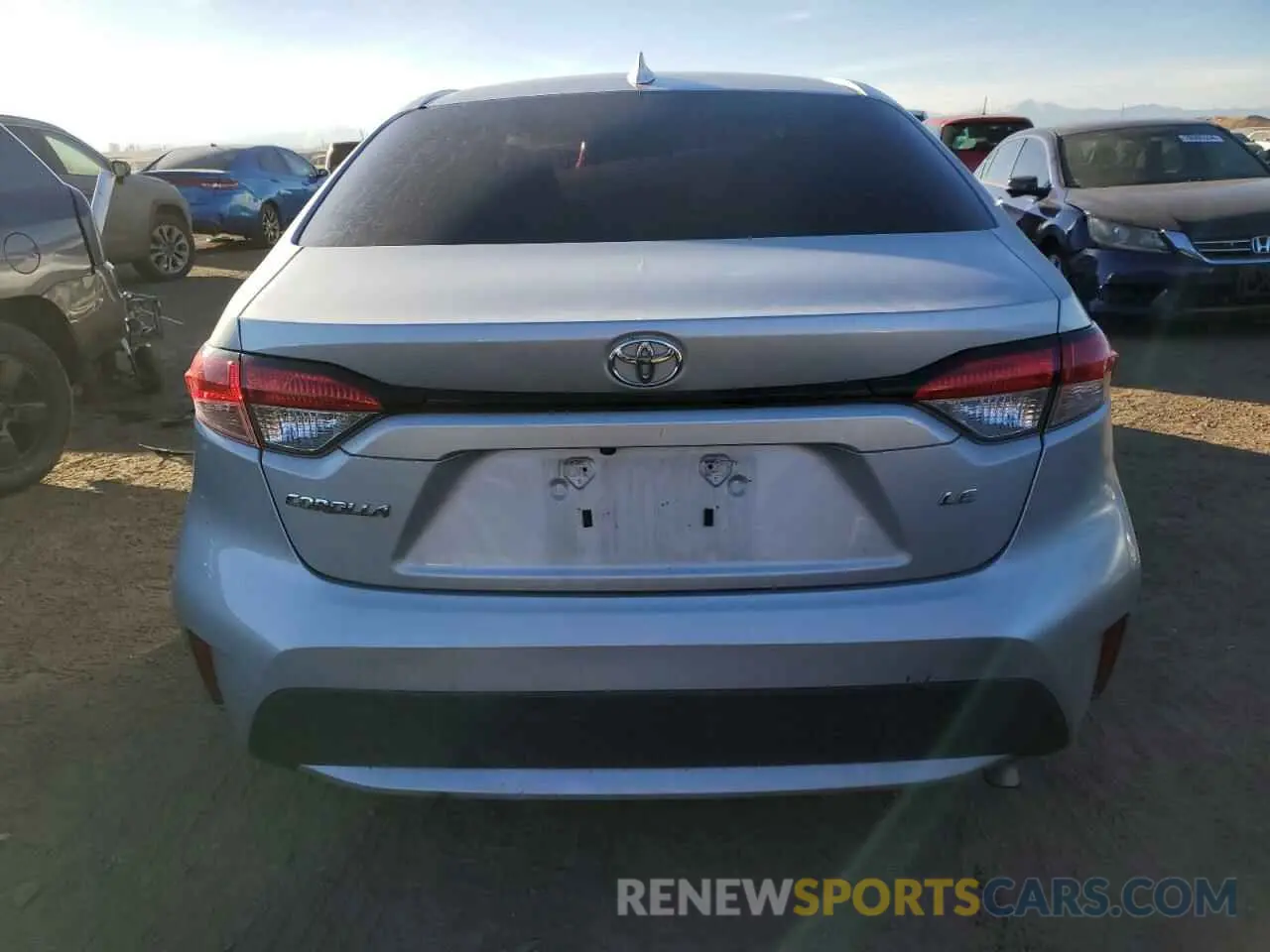 6 Photograph of a damaged car 5YFEPRAE7LP006209 TOYOTA COROLLA 2020