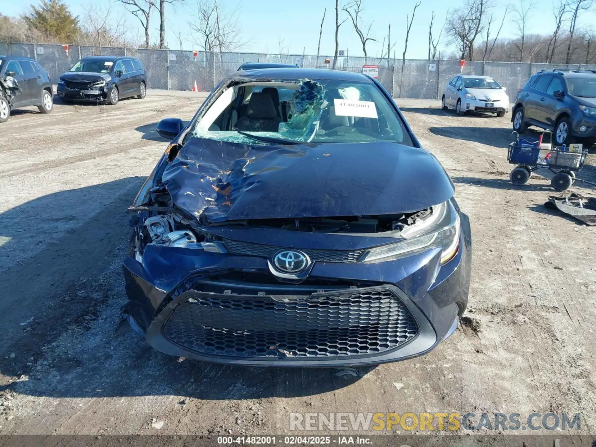 12 Photograph of a damaged car 5YFEPRAE7LP007229 TOYOTA COROLLA 2020