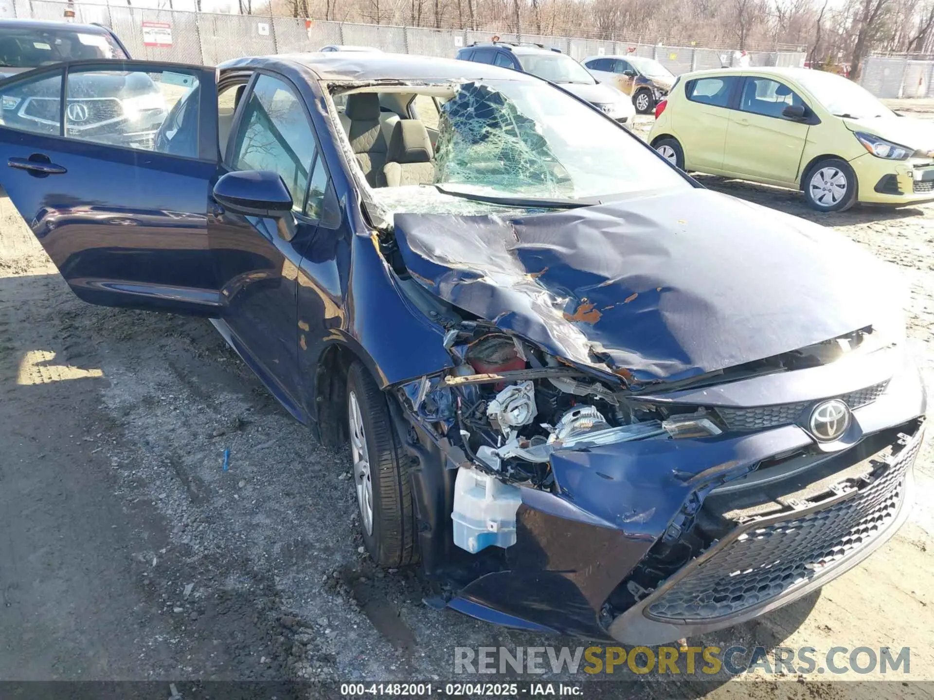 6 Photograph of a damaged car 5YFEPRAE7LP007229 TOYOTA COROLLA 2020