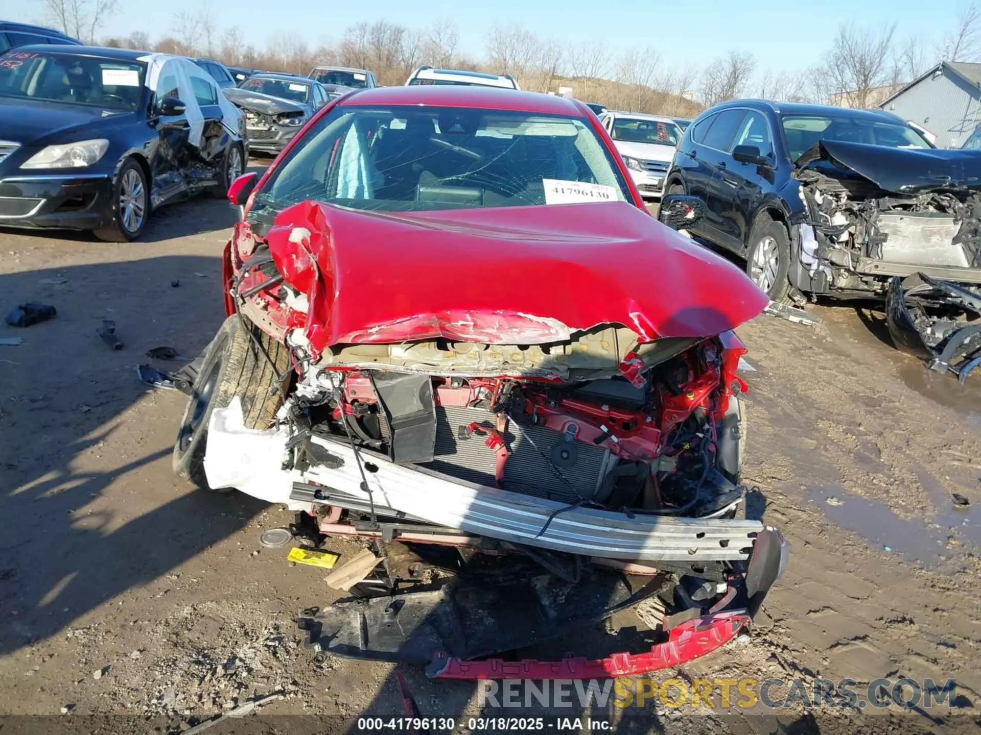 13 Photograph of a damaged car 5YFEPRAE7LP025942 TOYOTA COROLLA 2020