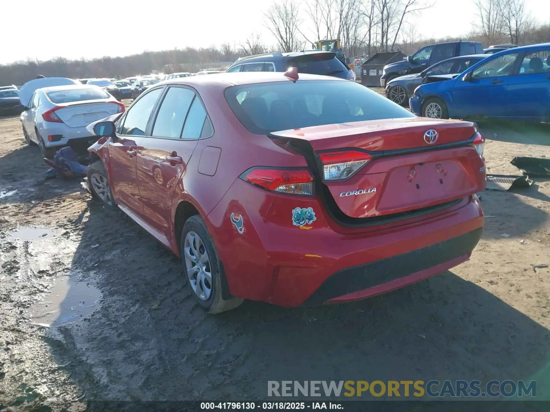 3 Photograph of a damaged car 5YFEPRAE7LP025942 TOYOTA COROLLA 2020