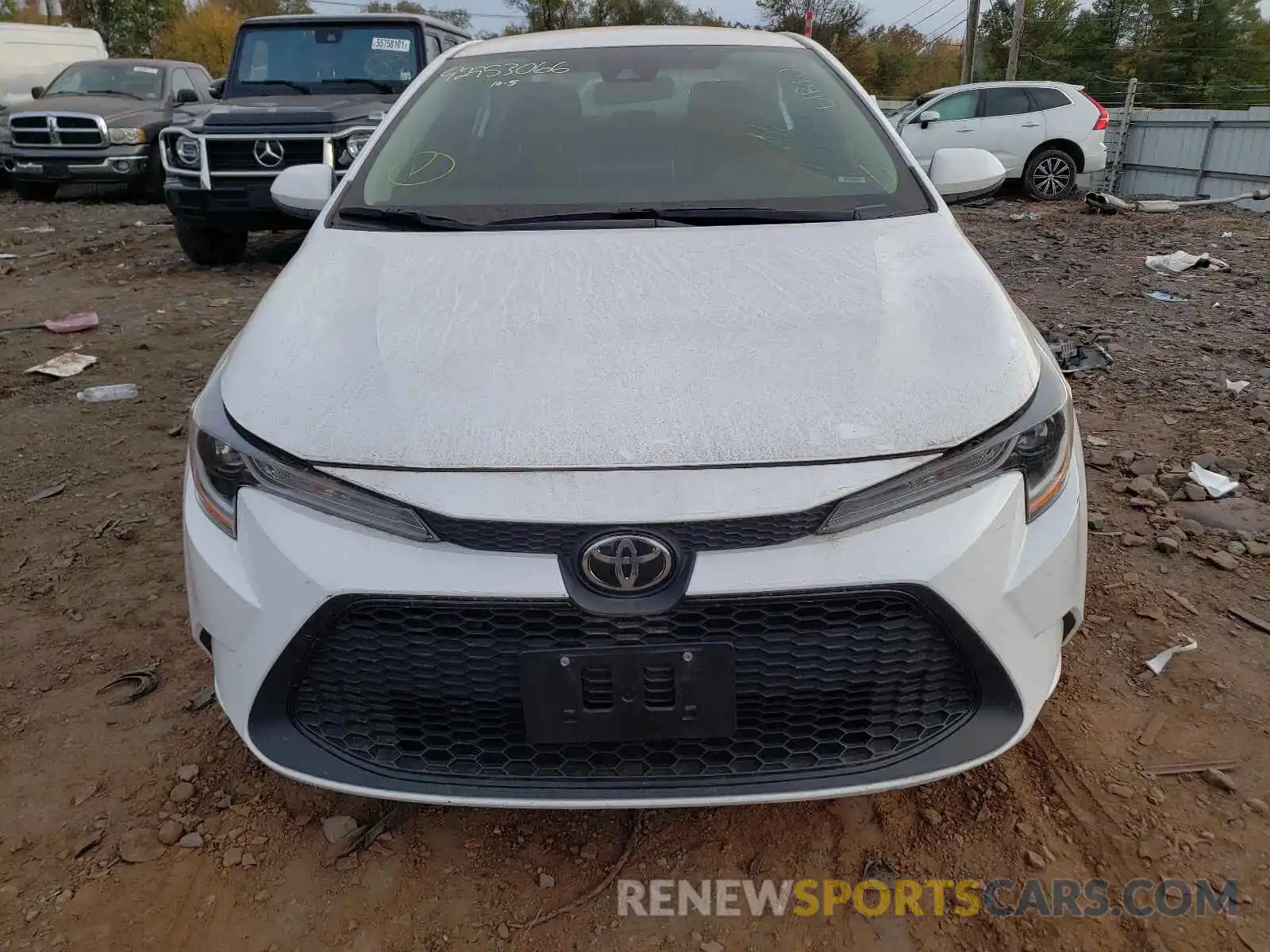 9 Photograph of a damaged car 5YFEPRAE7LP026721 TOYOTA COROLLA 2020