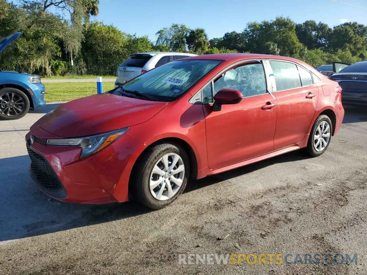 1 Photograph of a damaged car 5YFEPRAE7LP048623 TOYOTA COROLLA 2020