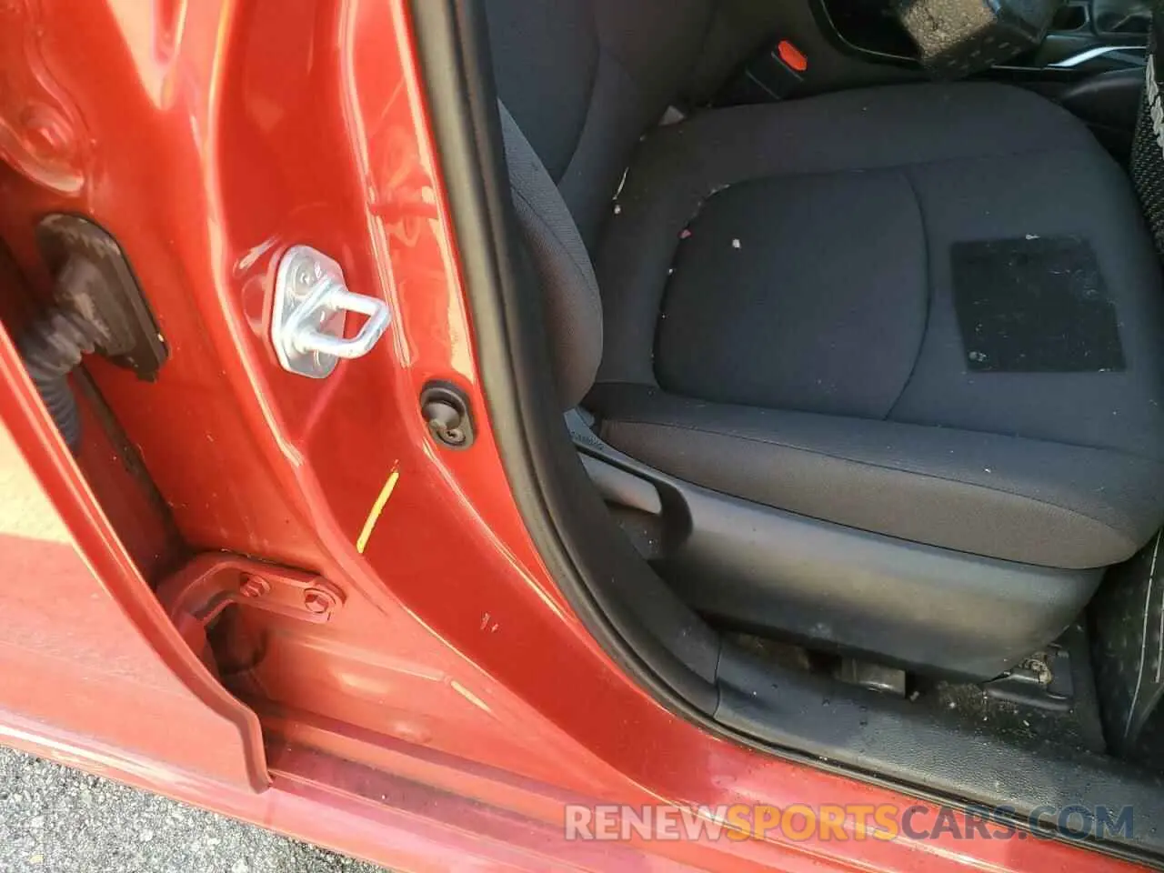 12 Photograph of a damaged car 5YFEPRAE7LP048623 TOYOTA COROLLA 2020