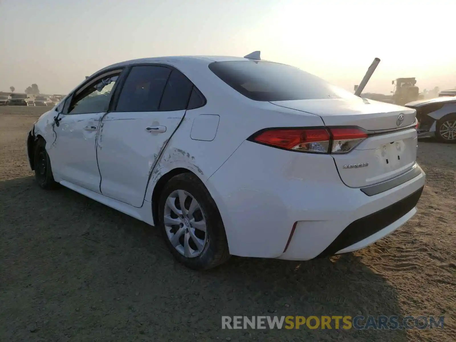 3 Photograph of a damaged car 5YFEPRAE7LP054597 TOYOTA COROLLA 2020