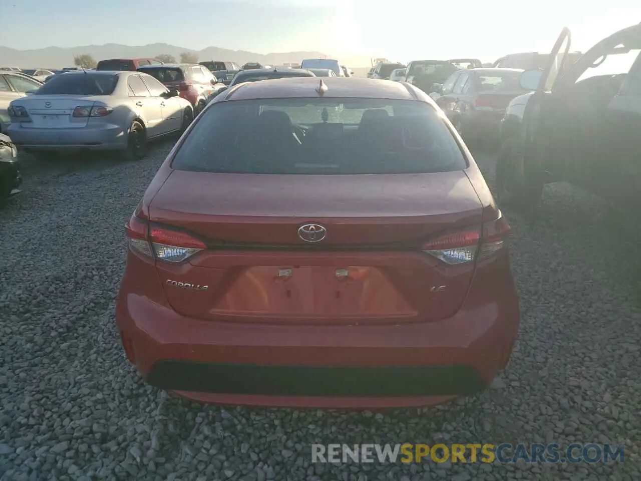 6 Photograph of a damaged car 5YFEPRAE7LP059850 TOYOTA COROLLA 2020
