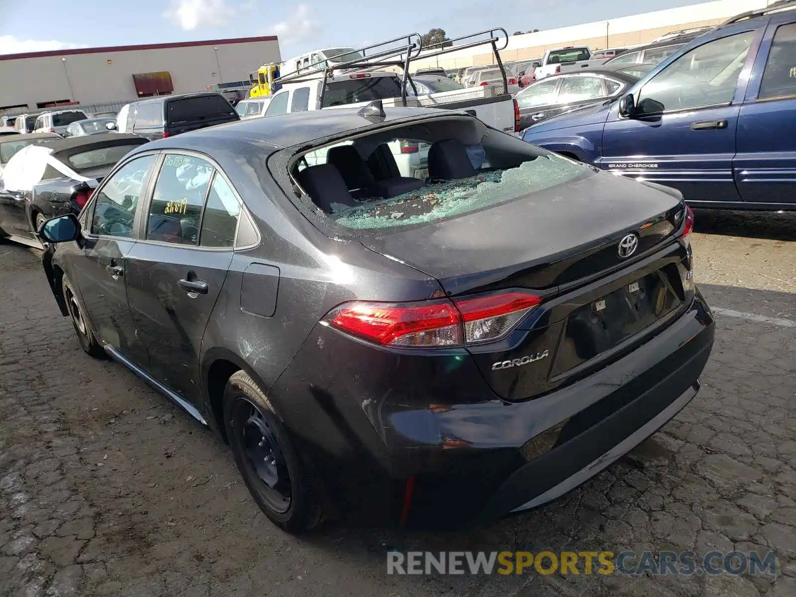 3 Photograph of a damaged car 5YFEPRAE7LP065261 TOYOTA COROLLA 2020