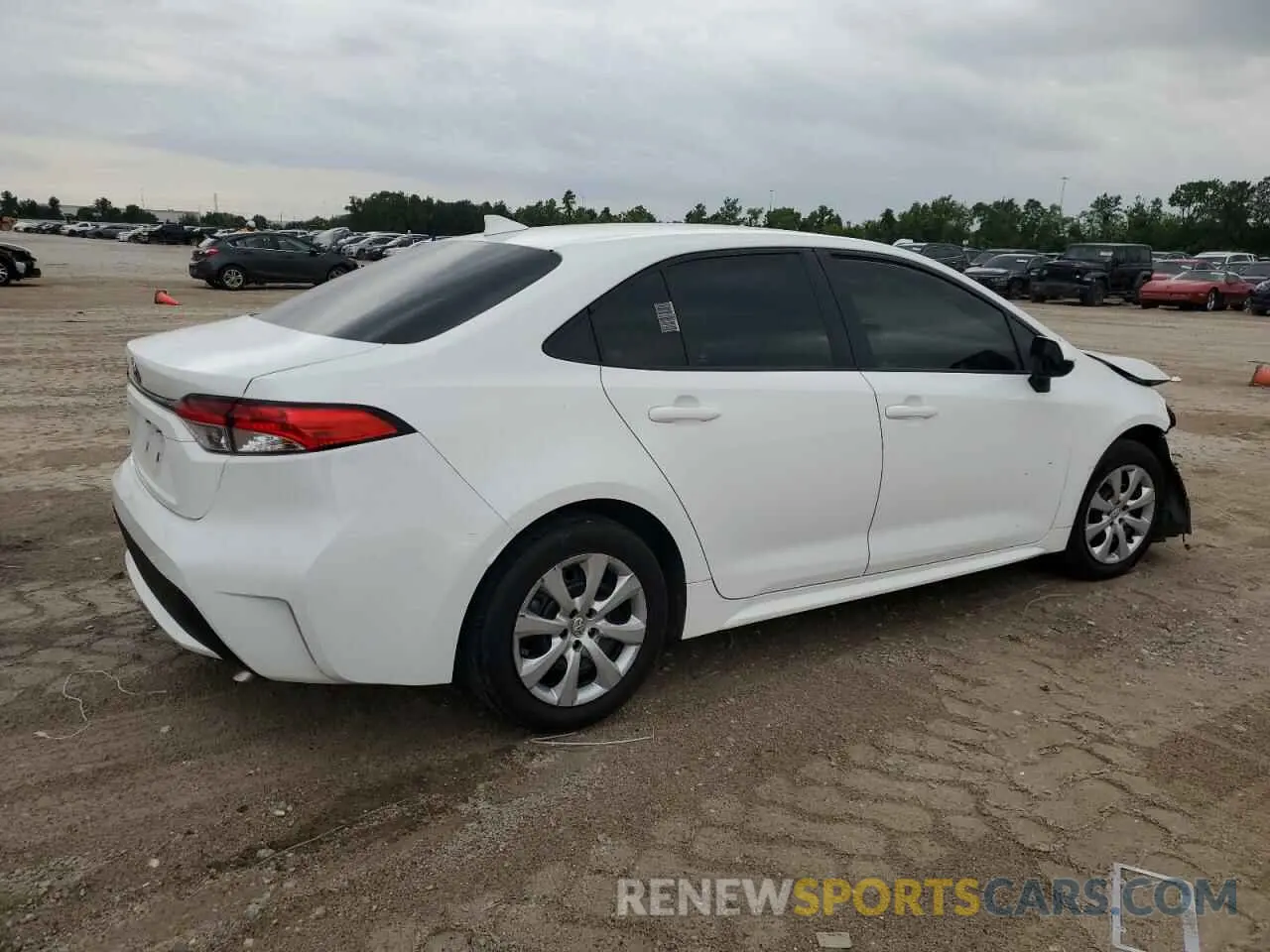 3 Photograph of a damaged car 5YFEPRAE7LP065521 TOYOTA COROLLA 2020