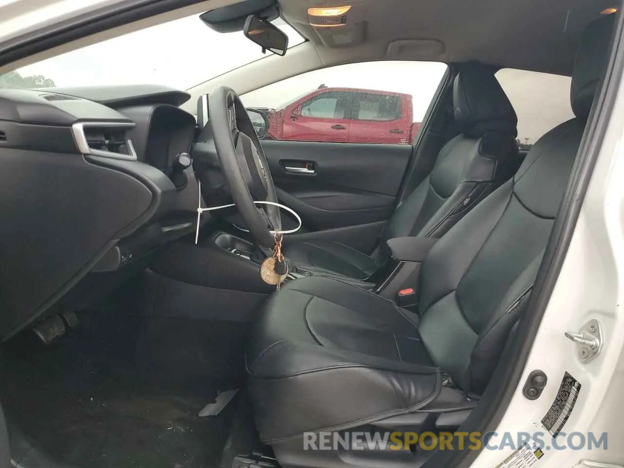 7 Photograph of a damaged car 5YFEPRAE7LP065521 TOYOTA COROLLA 2020