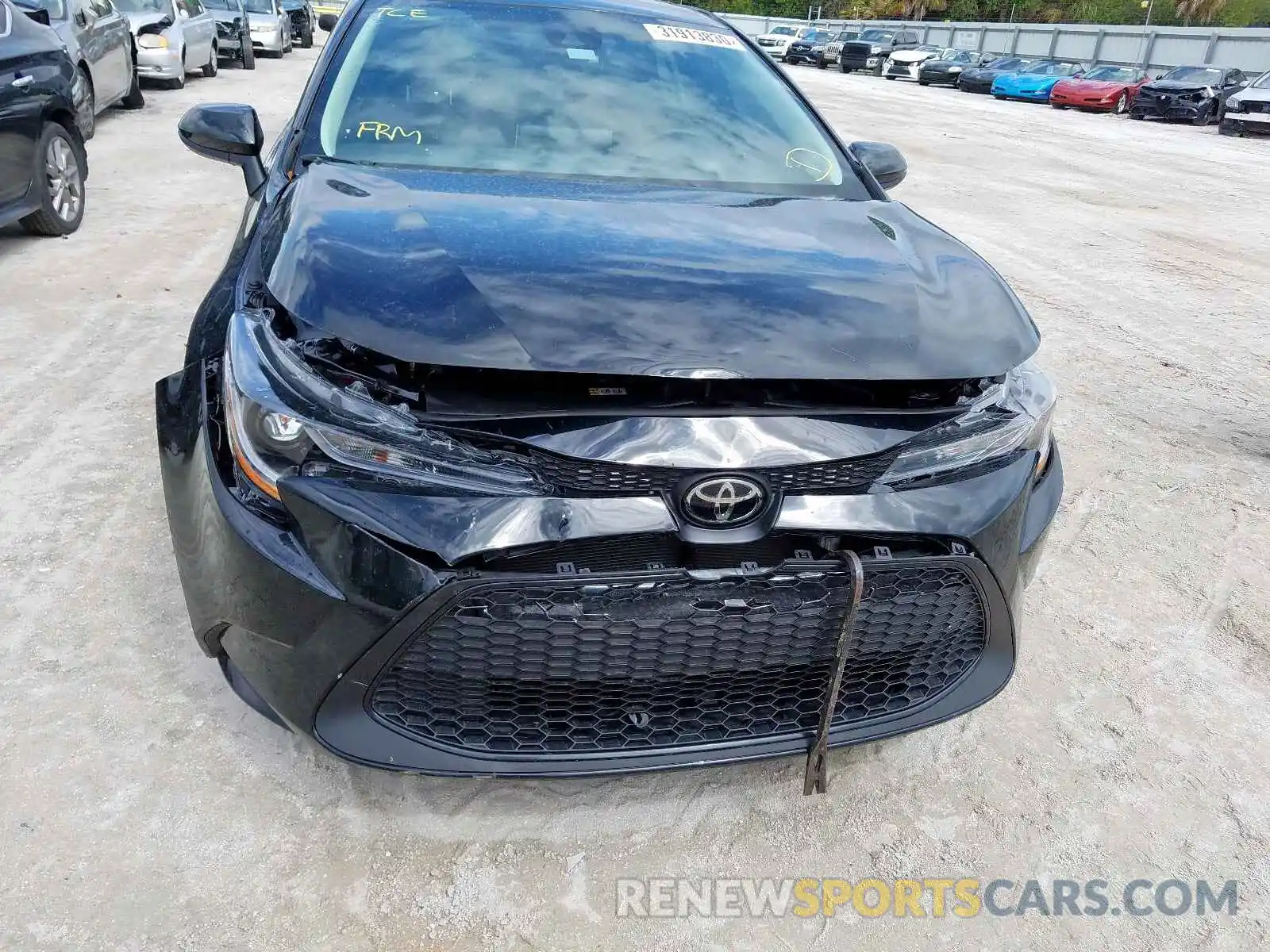 9 Photograph of a damaged car 5YFEPRAE7LP068662 TOYOTA COROLLA 2020