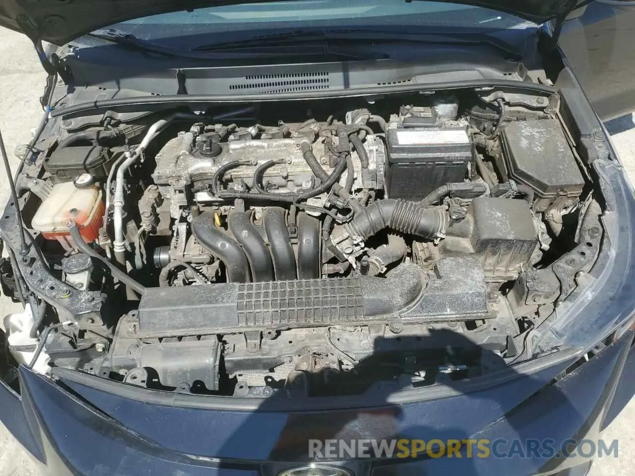 11 Photograph of a damaged car 5YFEPRAE7LP074445 TOYOTA COROLLA 2020