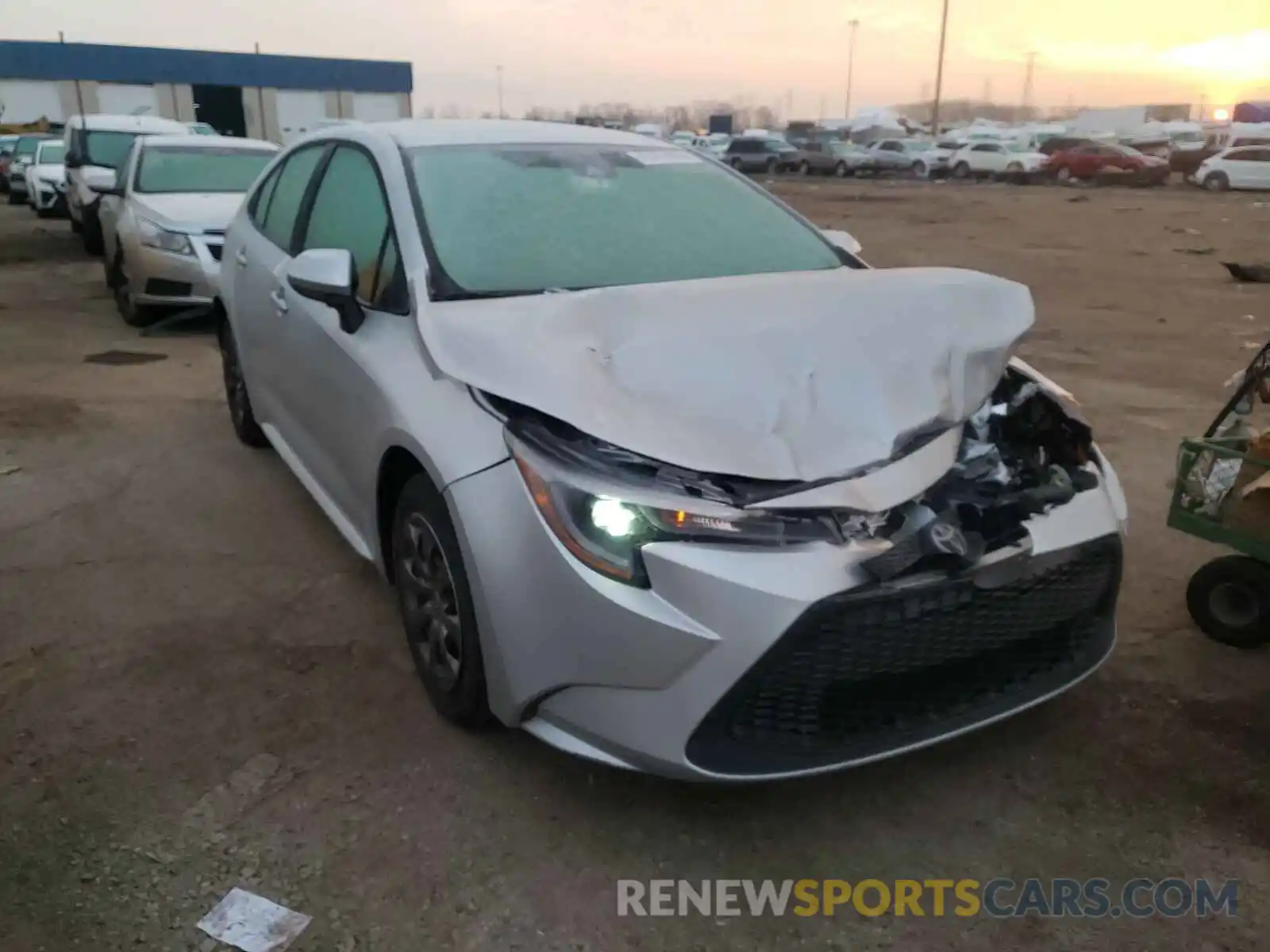 1 Photograph of a damaged car 5YFEPRAE7LP079533 TOYOTA COROLLA 2020