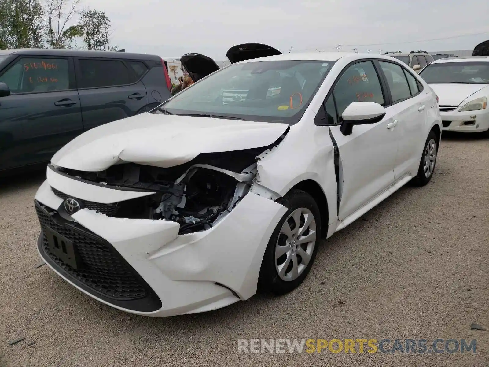 2 Photograph of a damaged car 5YFEPRAE7LP082755 TOYOTA COROLLA 2020