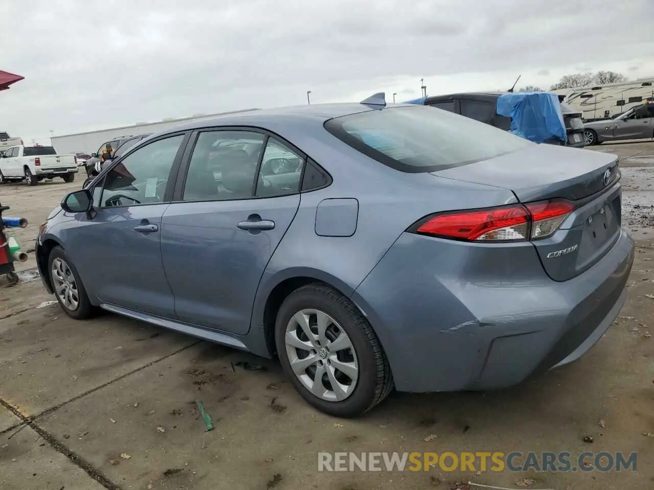 2 Photograph of a damaged car 5YFEPRAE7LP084666 TOYOTA COROLLA 2020