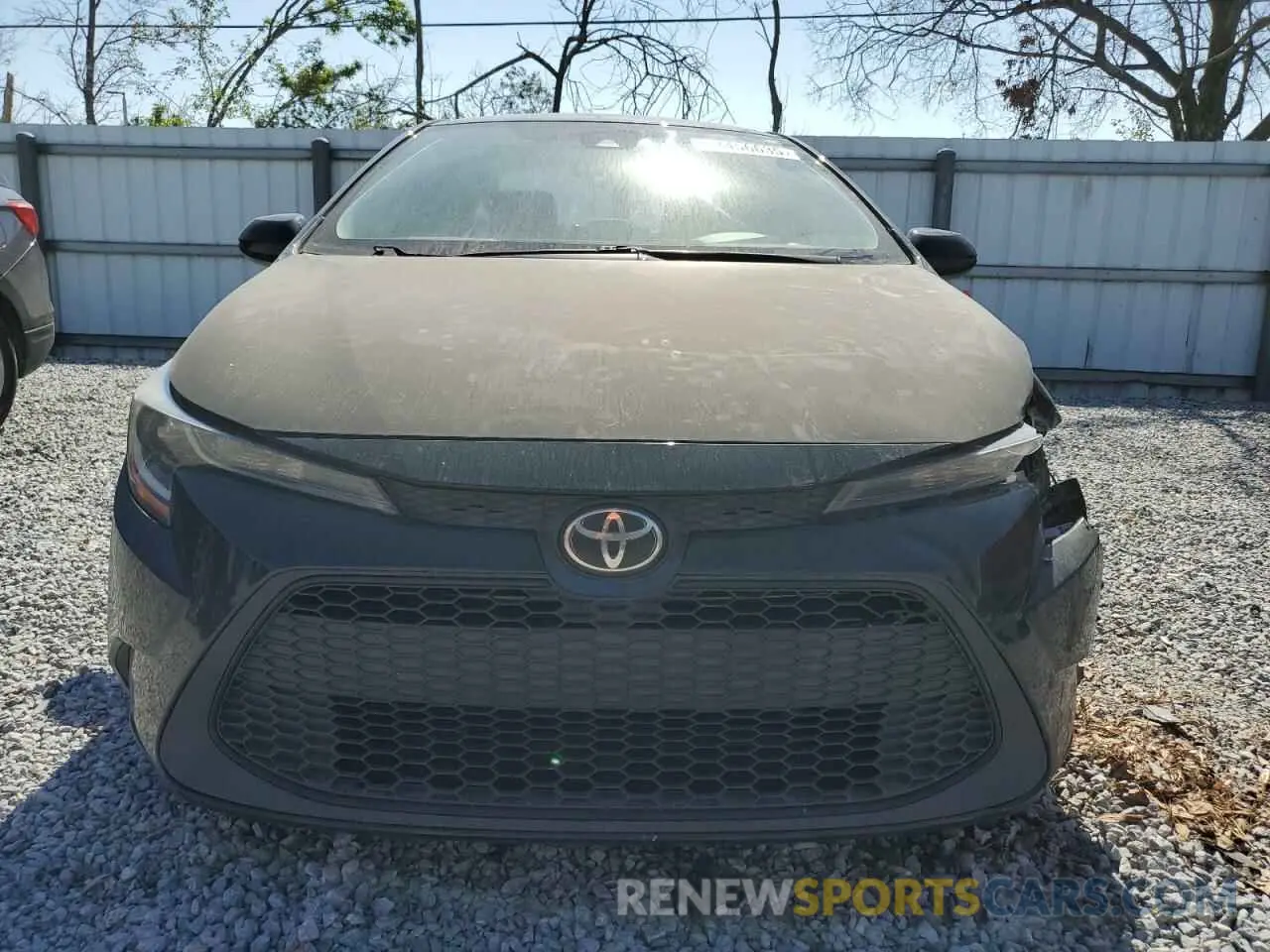 5 Photograph of a damaged car 5YFEPRAE7LP086210 TOYOTA COROLLA 2020