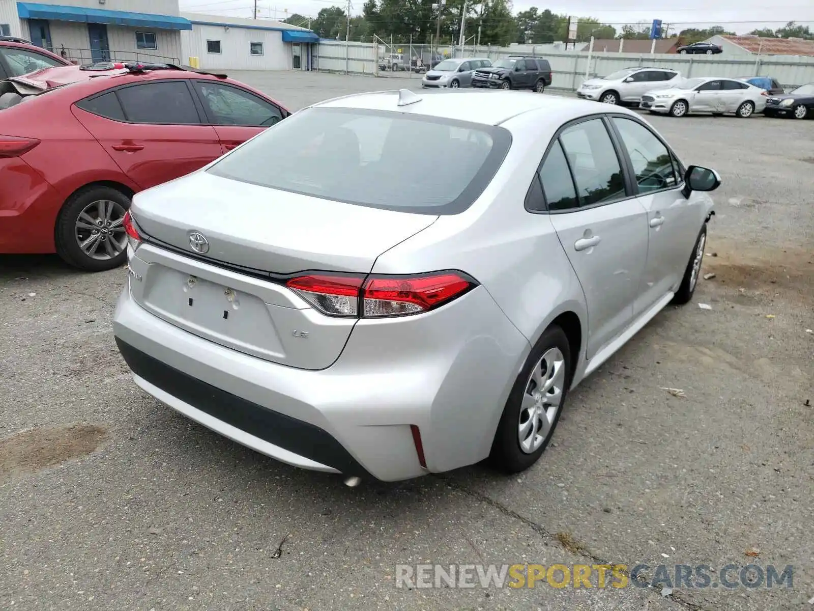 4 Photograph of a damaged car 5YFEPRAE7LP086580 TOYOTA COROLLA 2020