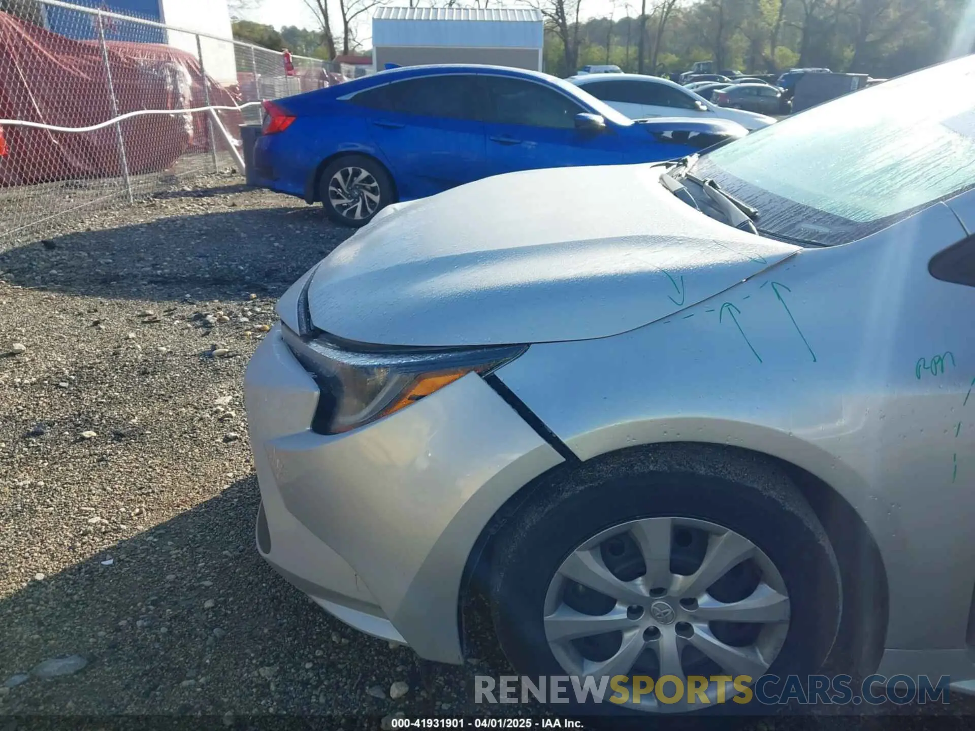 6 Photograph of a damaged car 5YFEPRAE7LP086658 TOYOTA COROLLA 2020