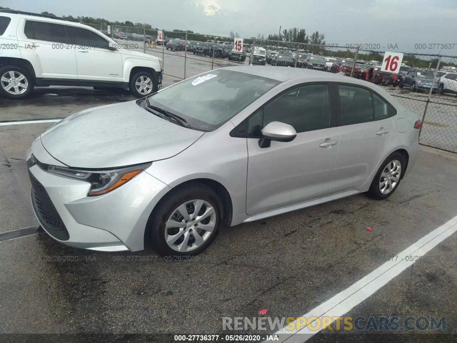 2 Photograph of a damaged car 5YFEPRAE7LP089205 TOYOTA COROLLA 2020