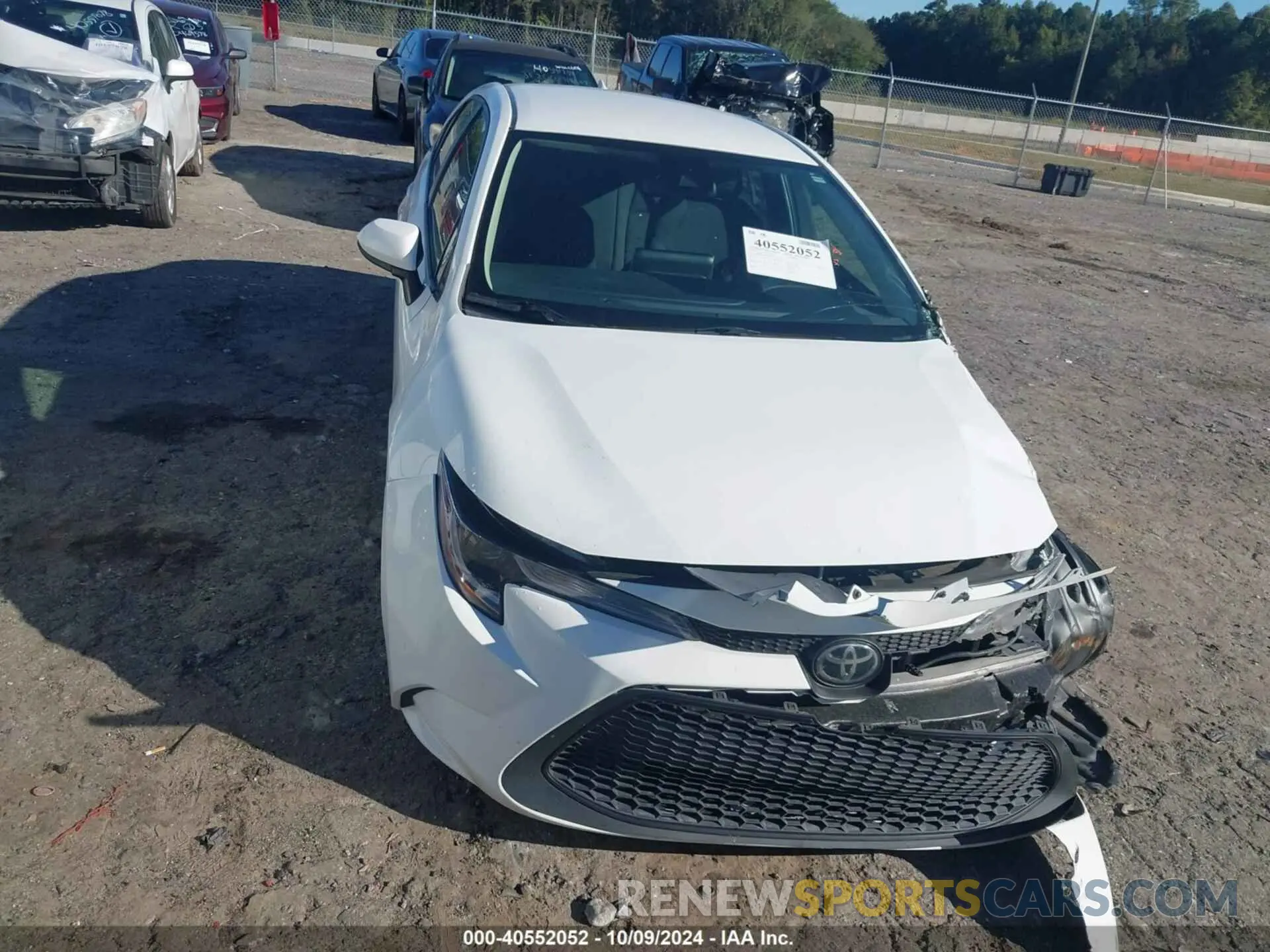 12 Photograph of a damaged car 5YFEPRAE7LP098583 TOYOTA COROLLA 2020