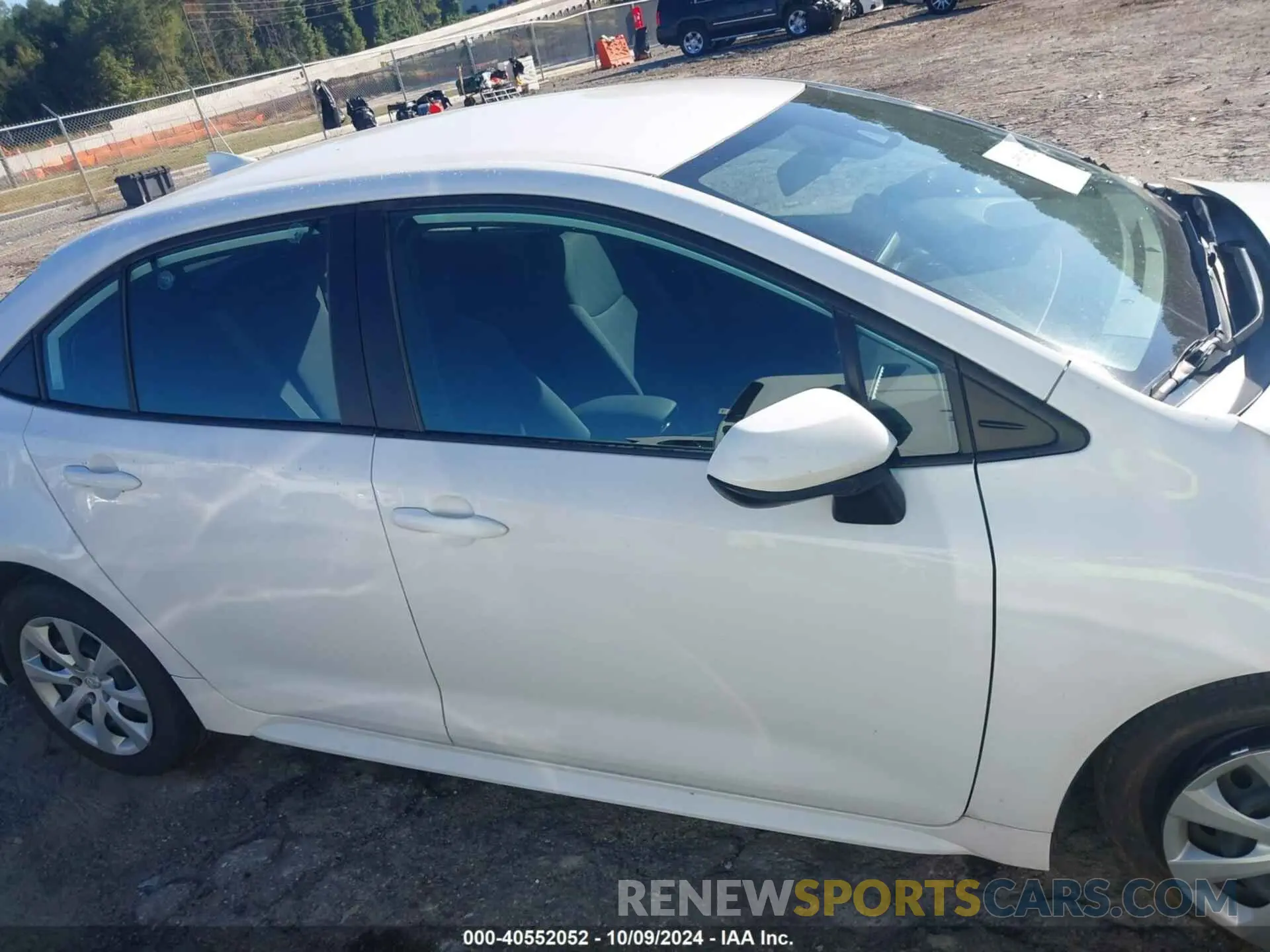 13 Photograph of a damaged car 5YFEPRAE7LP098583 TOYOTA COROLLA 2020