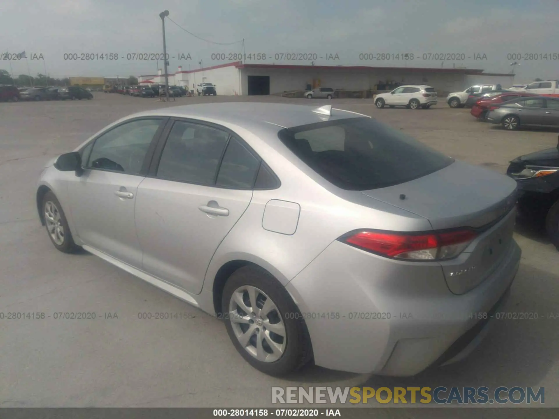 3 Photograph of a damaged car 5YFEPRAE7LP105600 TOYOTA COROLLA 2020