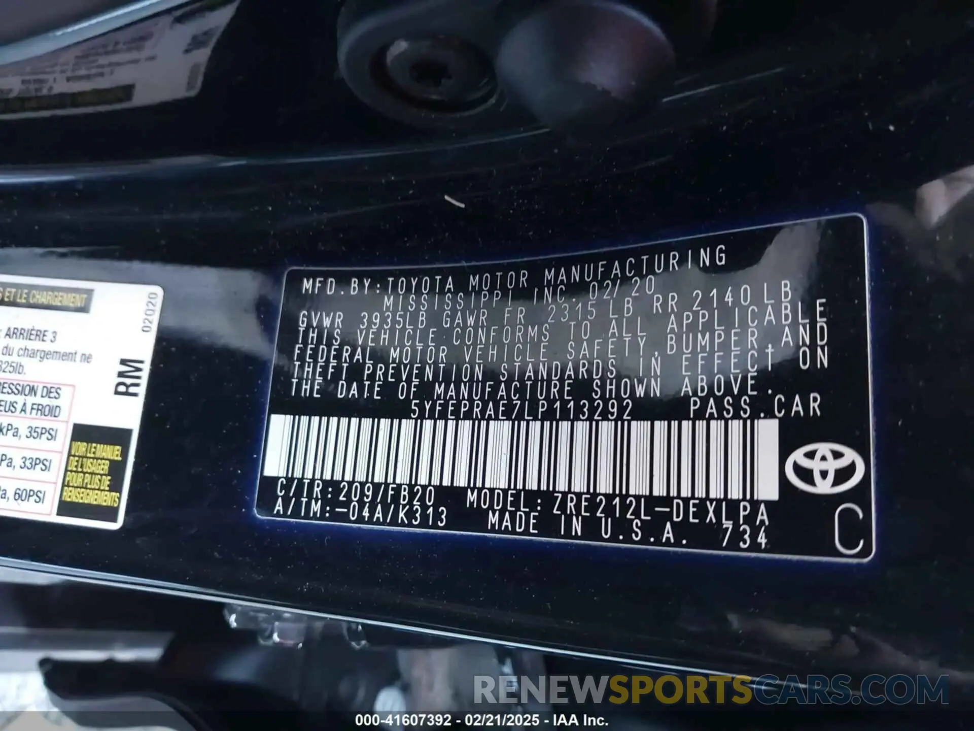 9 Photograph of a damaged car 5YFEPRAE7LP113292 TOYOTA COROLLA 2020