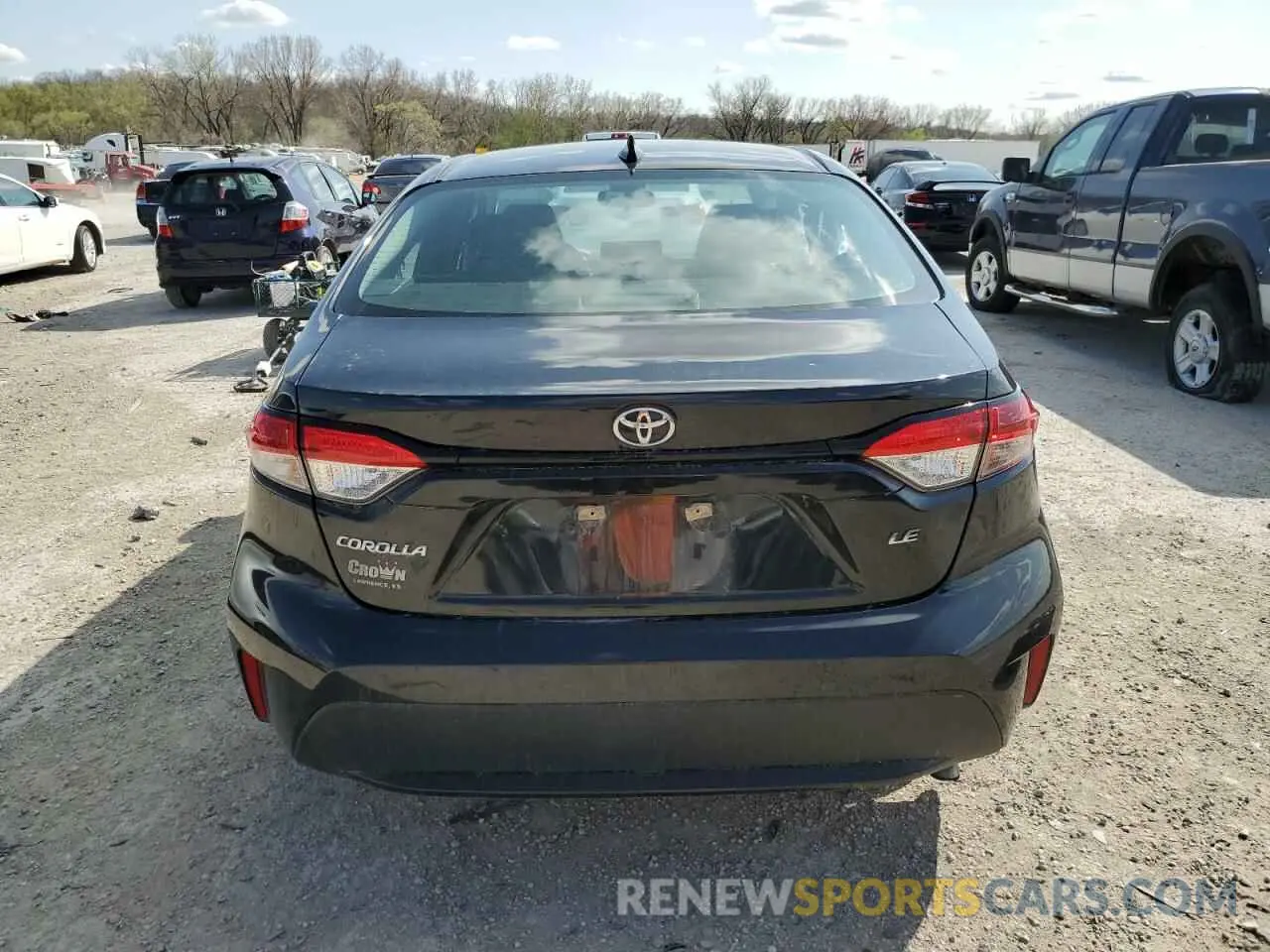 6 Photograph of a damaged car 5YFEPRAE7LP113552 TOYOTA COROLLA 2020