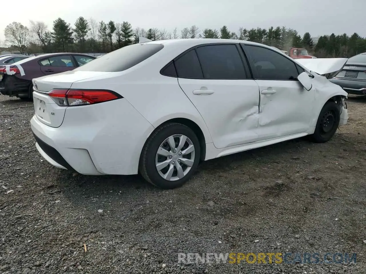 3 Photograph of a damaged car 5YFEPRAE7LP121960 TOYOTA COROLLA 2020
