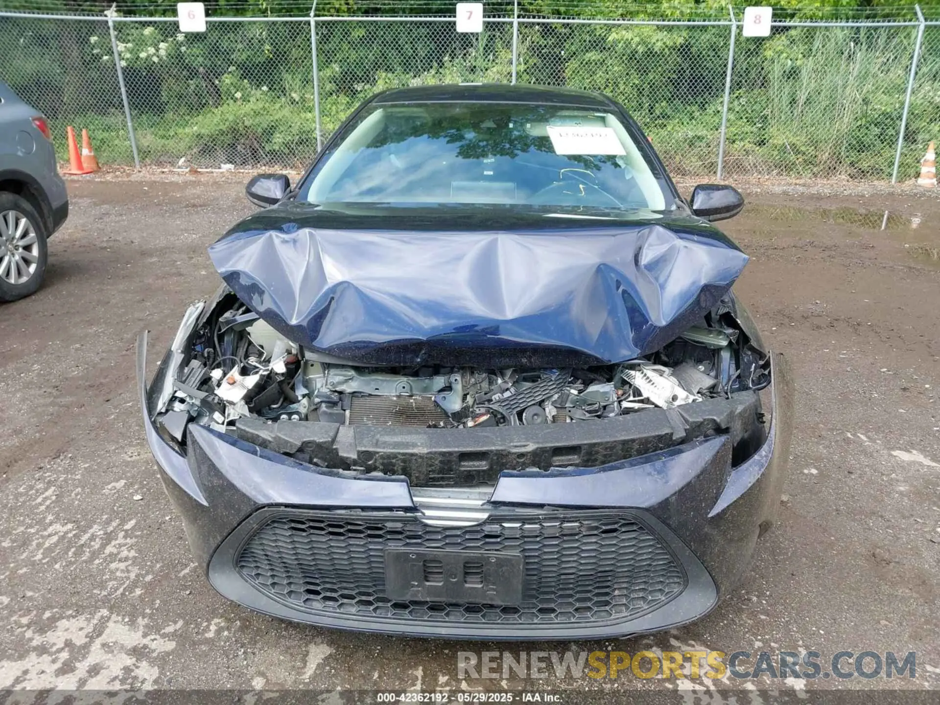 12 Photograph of a damaged car 5YFEPRAE7LP134594 TOYOTA COROLLA 2020