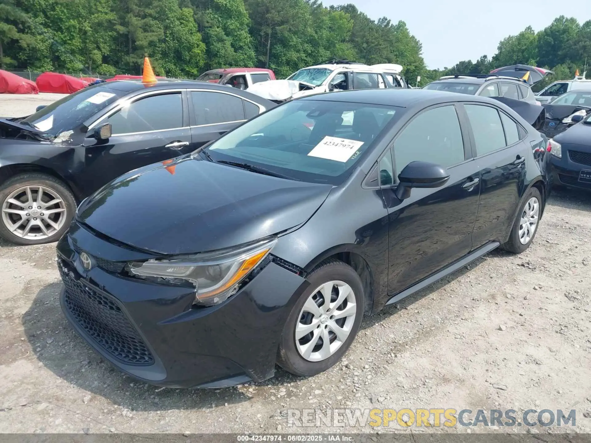 2 Photograph of a damaged car 5YFEPRAE8LP027859 TOYOTA COROLLA 2020