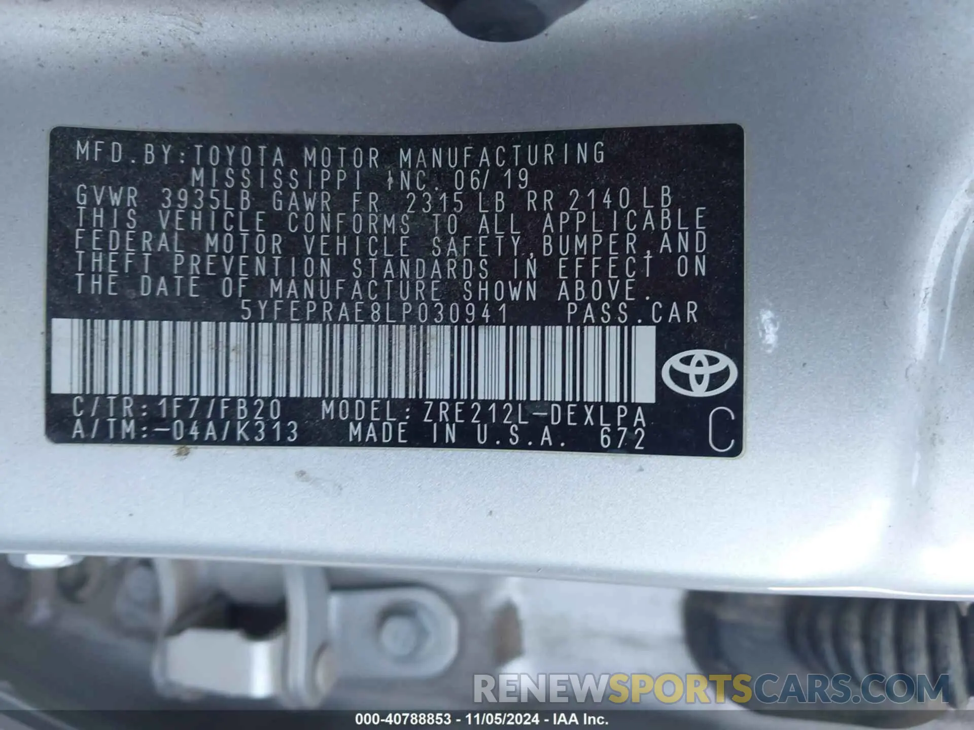 9 Photograph of a damaged car 5YFEPRAE8LP030941 TOYOTA COROLLA 2020