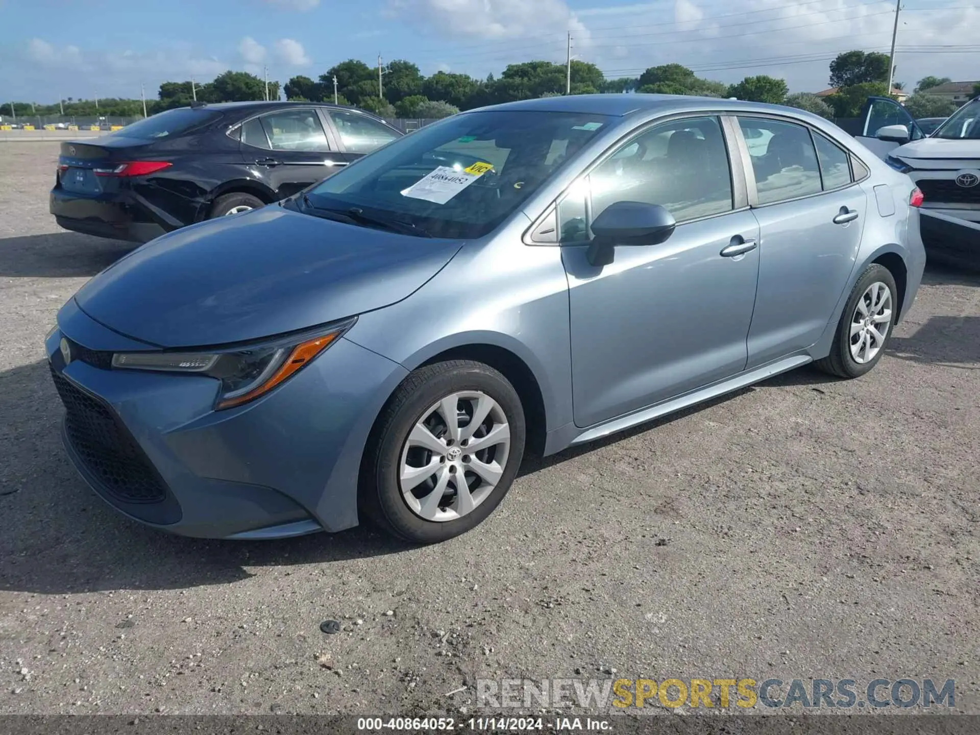 2 Photograph of a damaged car 5YFEPRAE8LP041485 TOYOTA COROLLA 2020