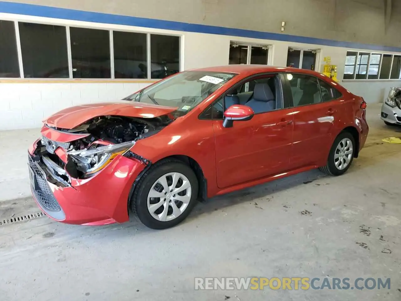 1 Photograph of a damaged car 5YFEPRAE8LP050591 TOYOTA COROLLA 2020
