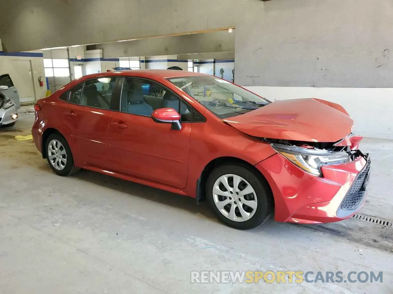 4 Photograph of a damaged car 5YFEPRAE8LP050591 TOYOTA COROLLA 2020