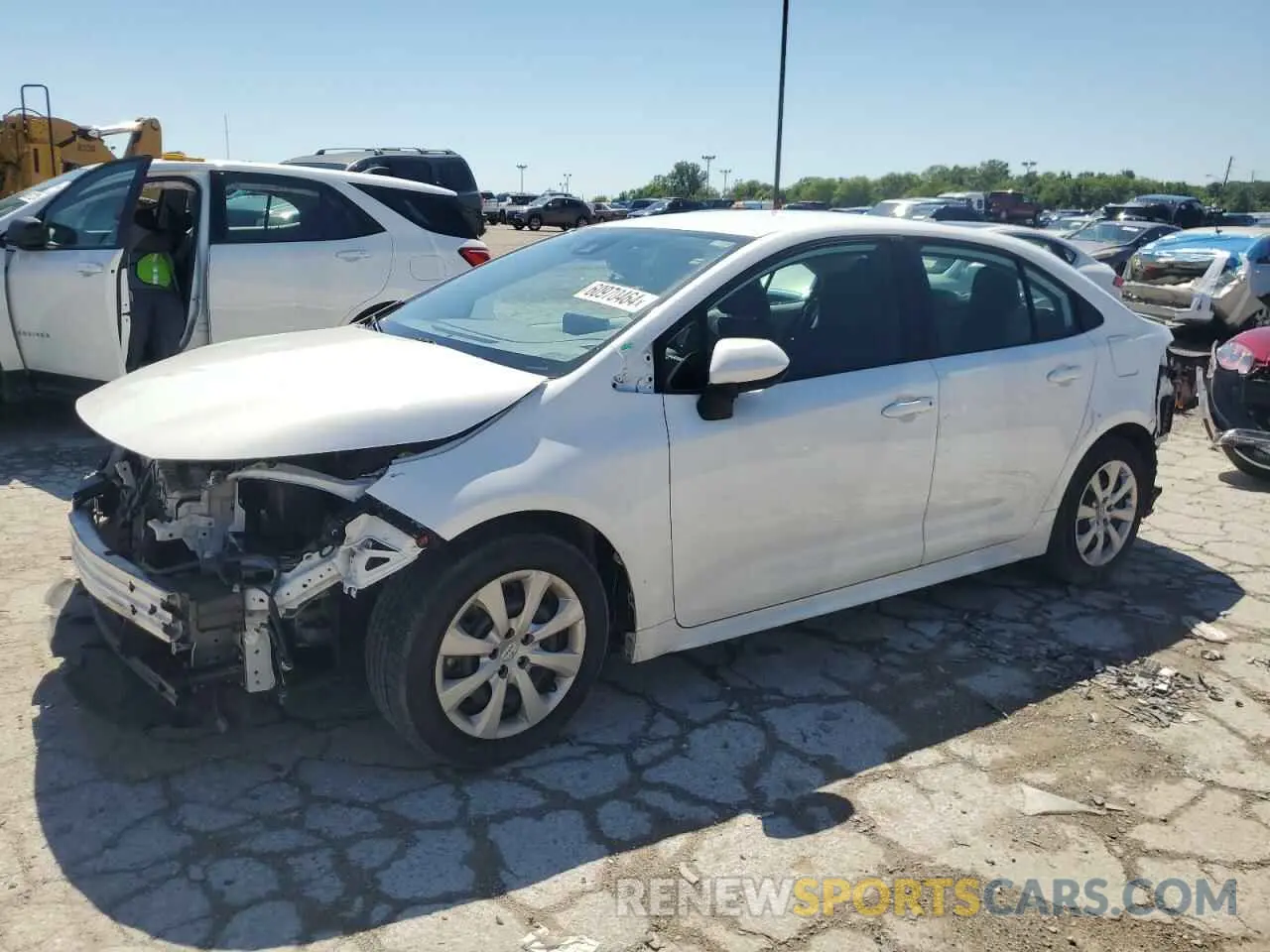 1 Photograph of a damaged car 5YFEPRAE8LP056746 TOYOTA COROLLA 2020