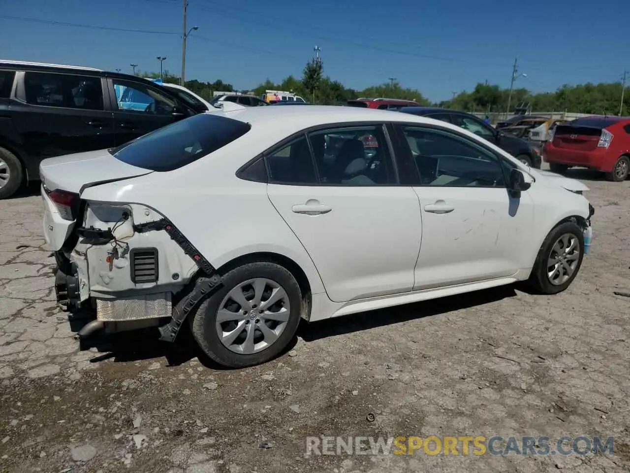 3 Photograph of a damaged car 5YFEPRAE8LP056746 TOYOTA COROLLA 2020