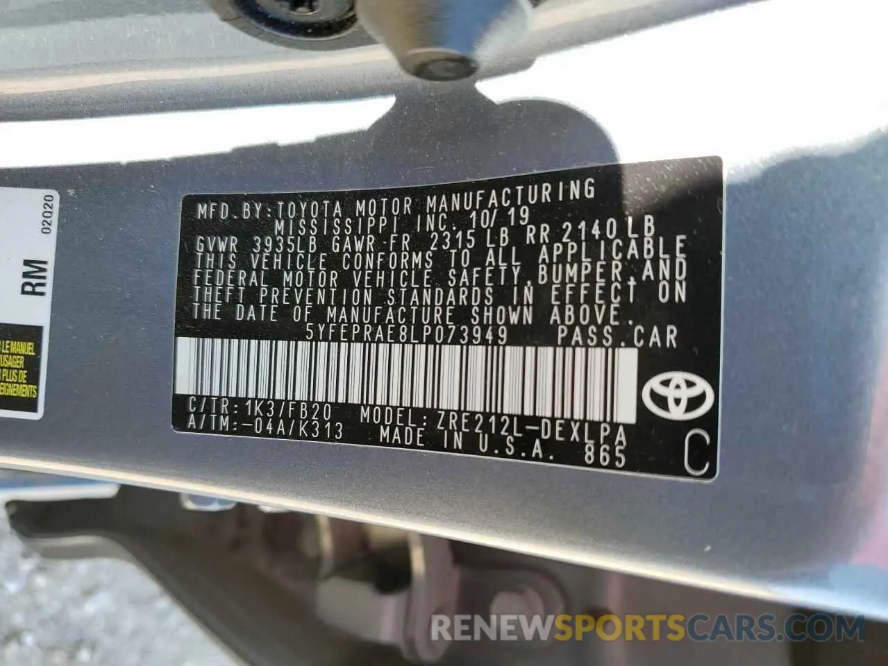 12 Photograph of a damaged car 5YFEPRAE8LP073949 TOYOTA COROLLA 2020