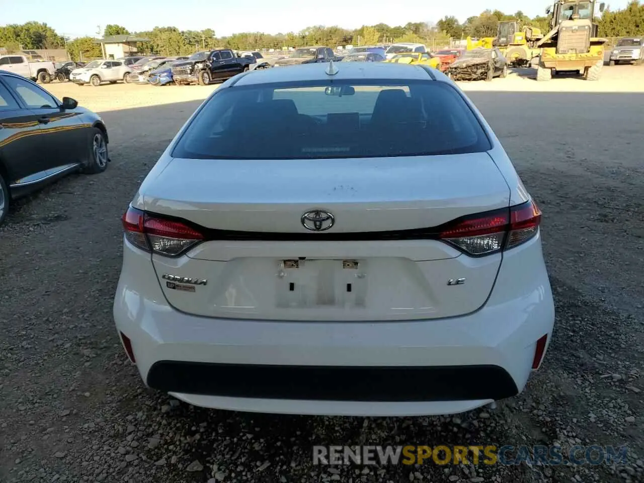 6 Photograph of a damaged car 5YFEPRAE8LP075622 TOYOTA COROLLA 2020