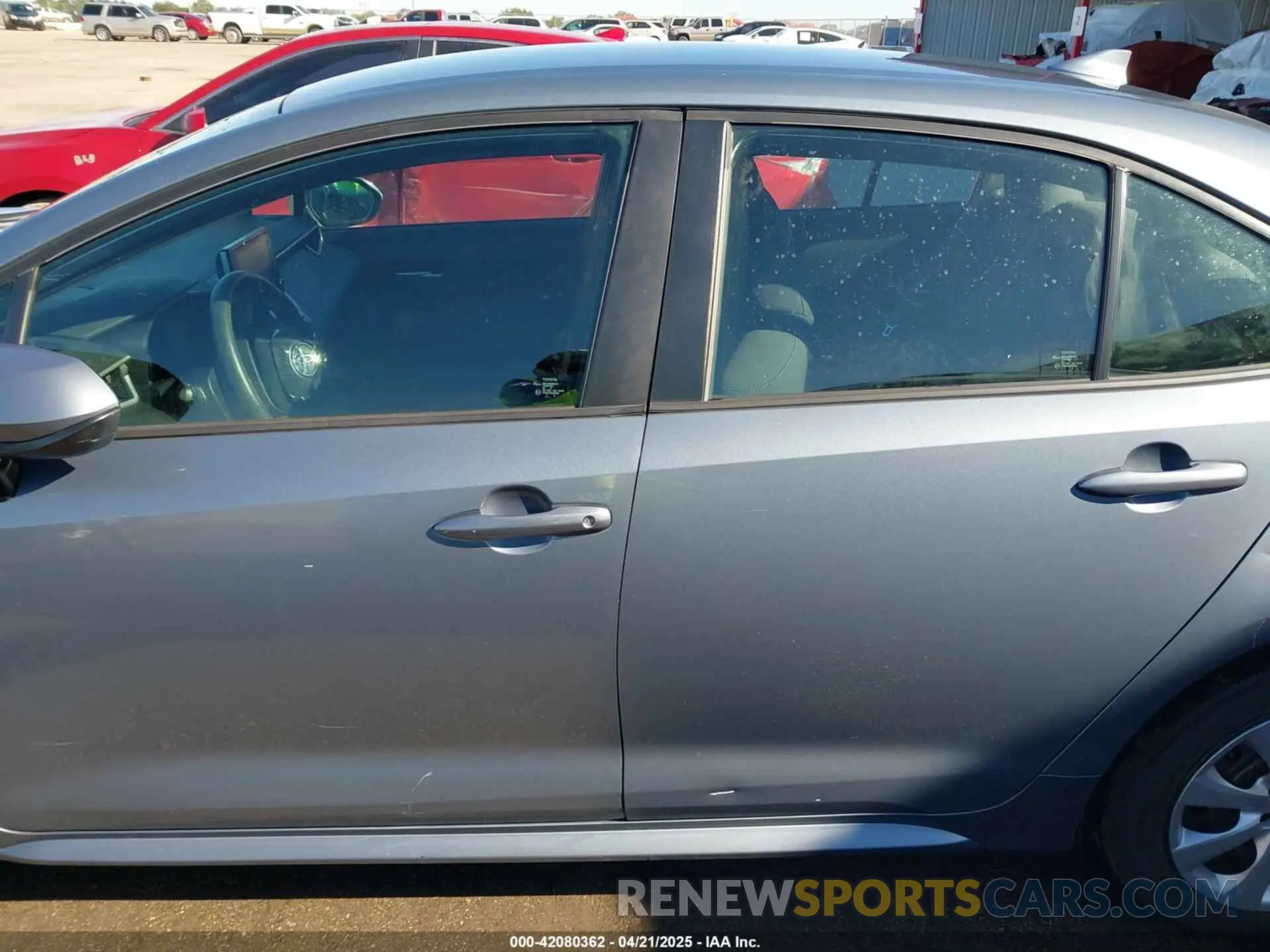 14 Photograph of a damaged car 5YFEPRAE8LP077791 TOYOTA COROLLA 2020